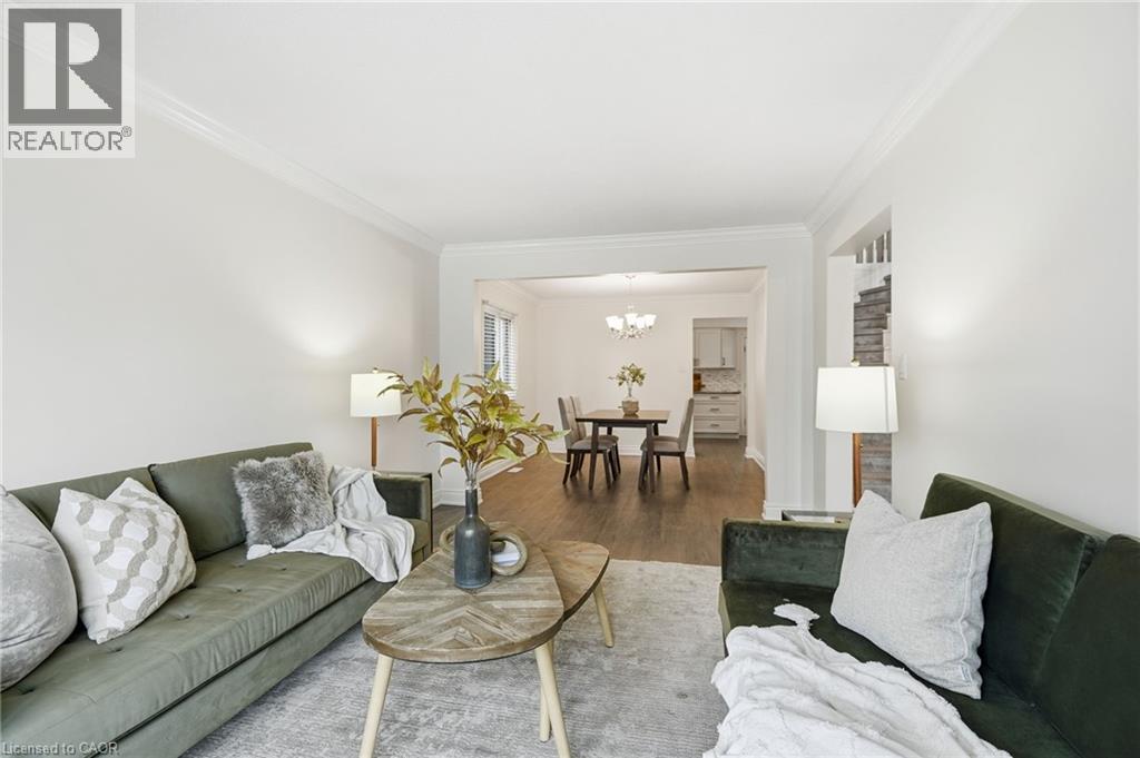 2 Jeanette Avenue, Grimsby, Ontario  L3M 5B4 - Photo 7 - 40805610