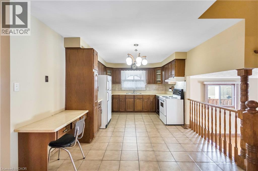 52 Hearthside Crescent, Stoney Creek, Ontario  L8E 4L6 - Photo 11 - 40805604