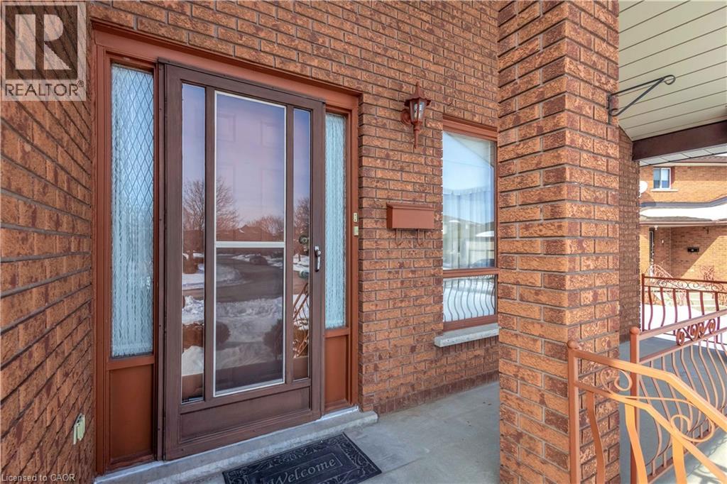 52 Hearthside Crescent, Stoney Creek, Ontario  L8E 4L6 - Photo 4 - 40805604