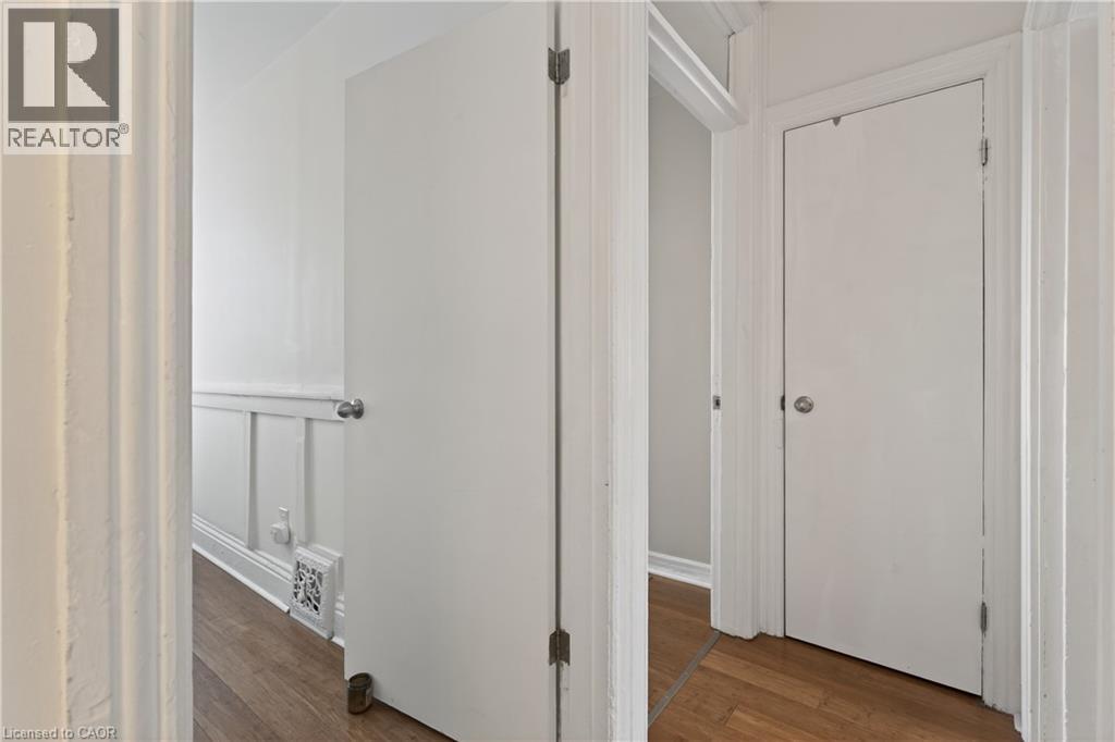 33 Oxford Street, Hamilton, Ontario  L8R 2W9 - Photo 18 - 40805108