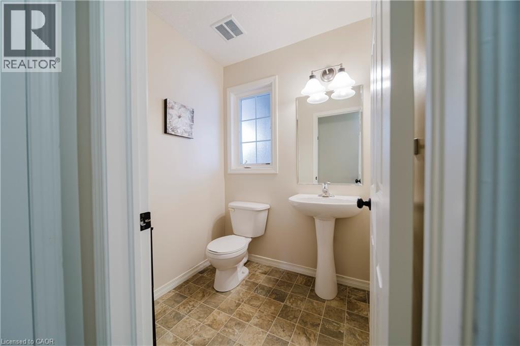 34 Captain Mccallum Drive, New Hamburg, Ontario  N3A 0B7 - Photo 16 - 40804581