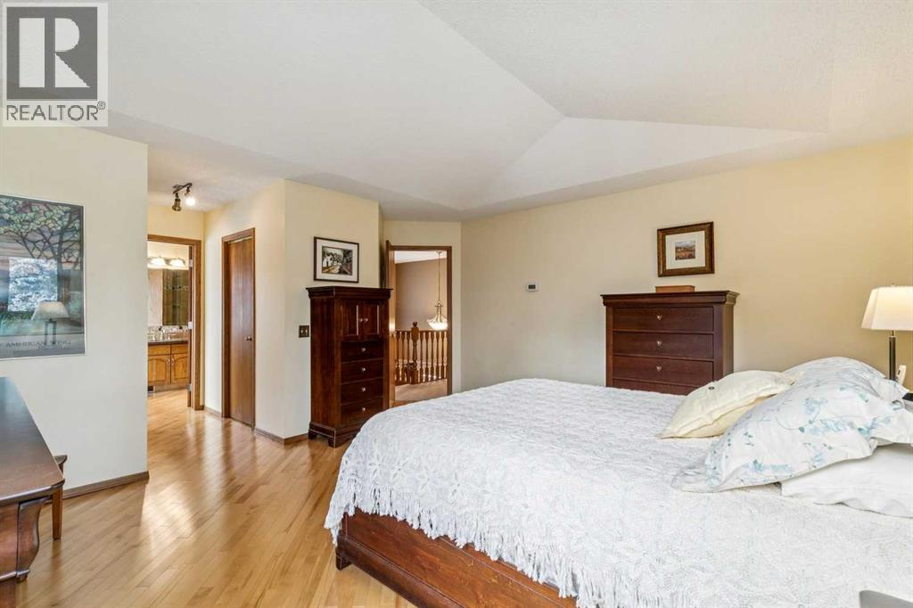 75 Shawnee Crescent, Calgary, Alberta  T2Y 1W4 - Photo 25 - A2276077