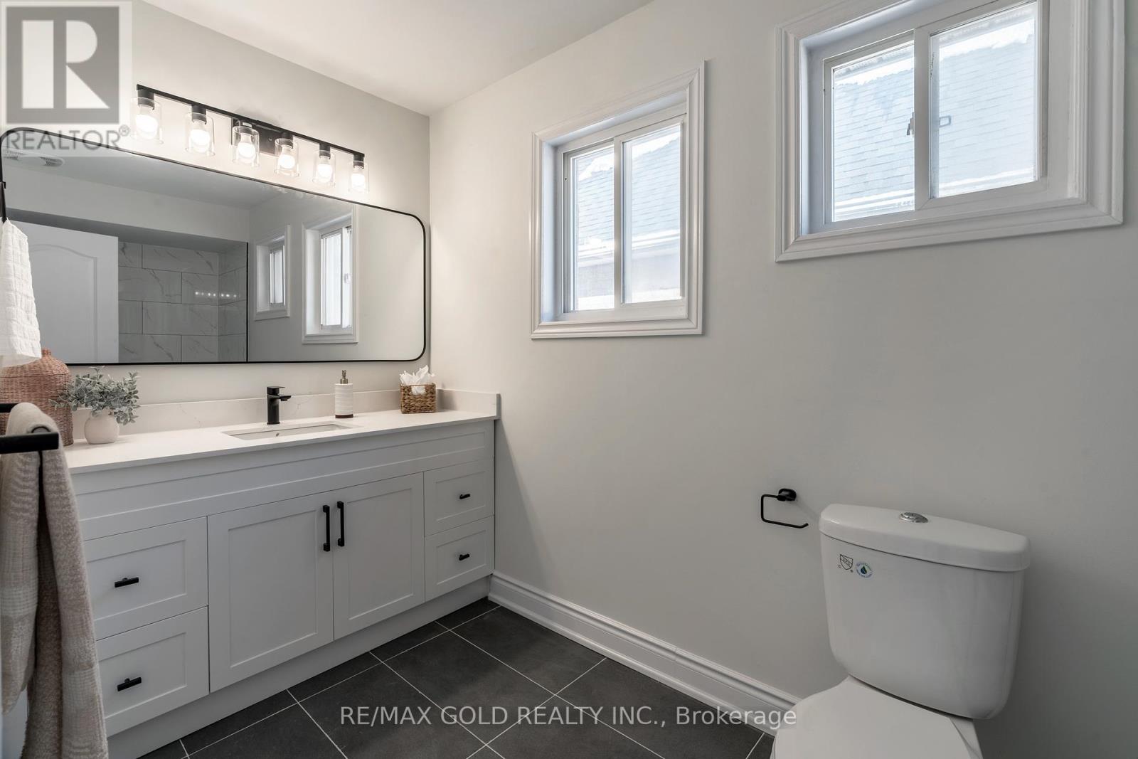 9 Morgandale Road, Brampton, Ontario  L7A 2K1 - Photo 32 - W12793772