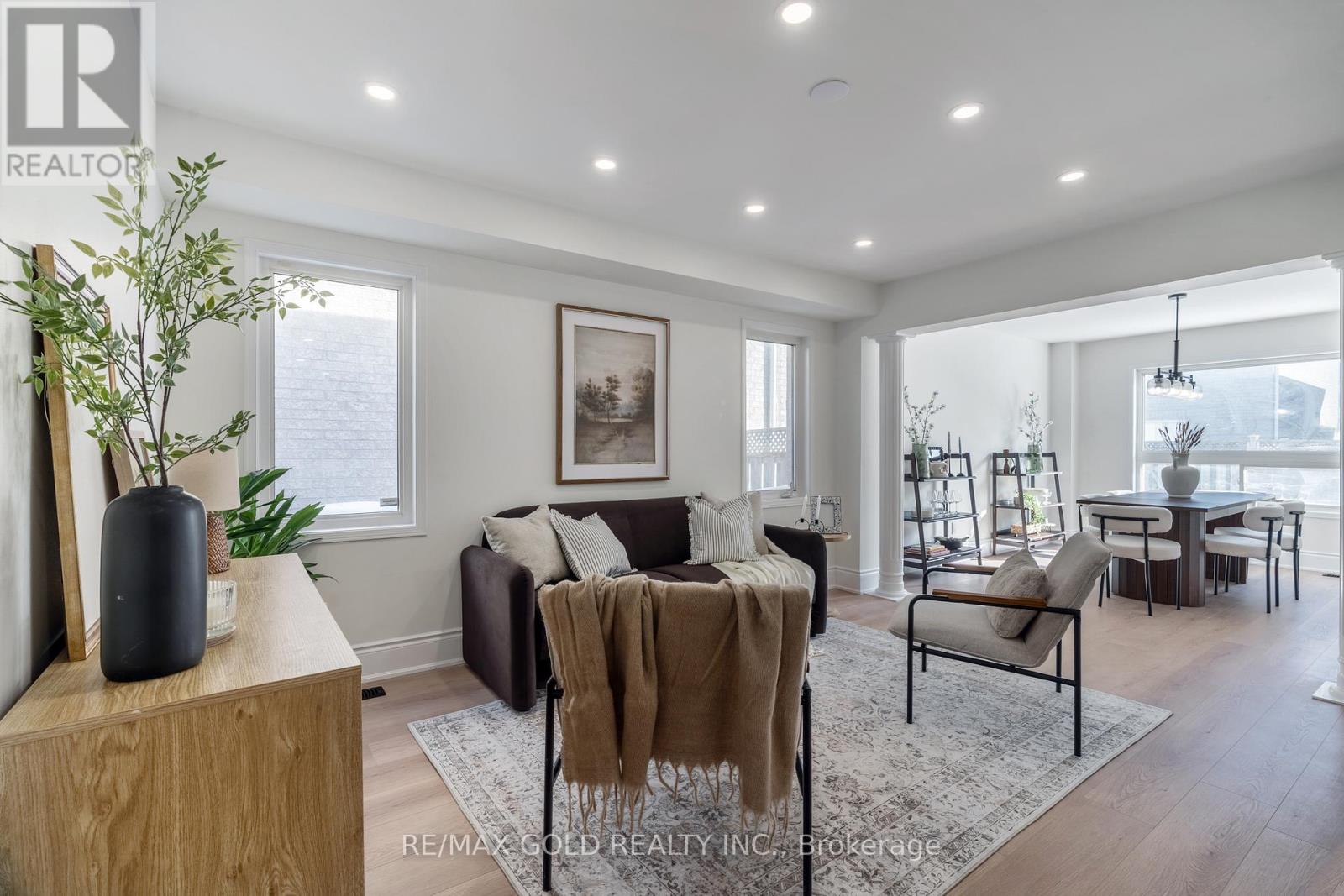 9 Morgandale Road, Brampton, Ontario  L7A 2K1 - Photo 7 - W12793772