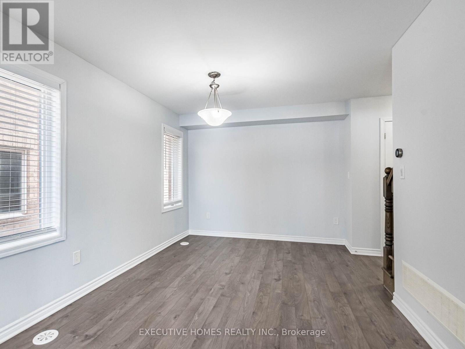 108 Frost Court, Milton, Ontario  L9E 1G4 - Photo 13 - W12793830