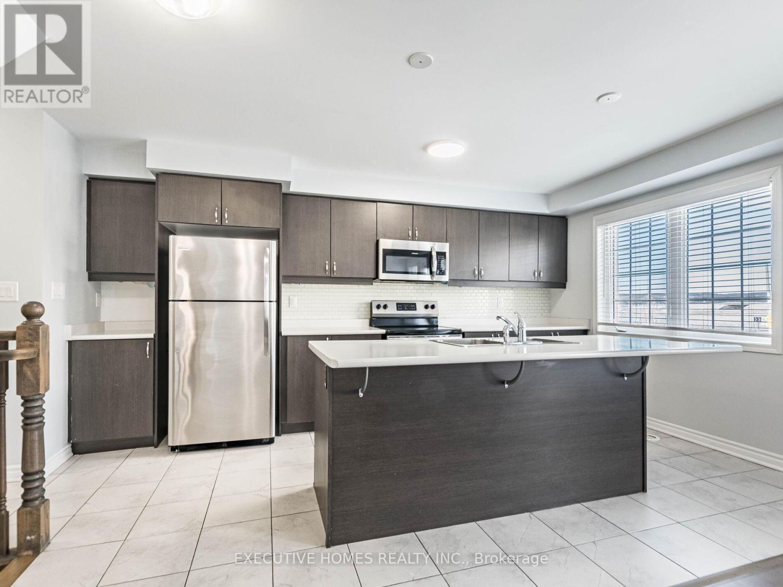 108 Frost Court, Milton, Ontario  L9E 1G4 - Photo 17 - W12793830