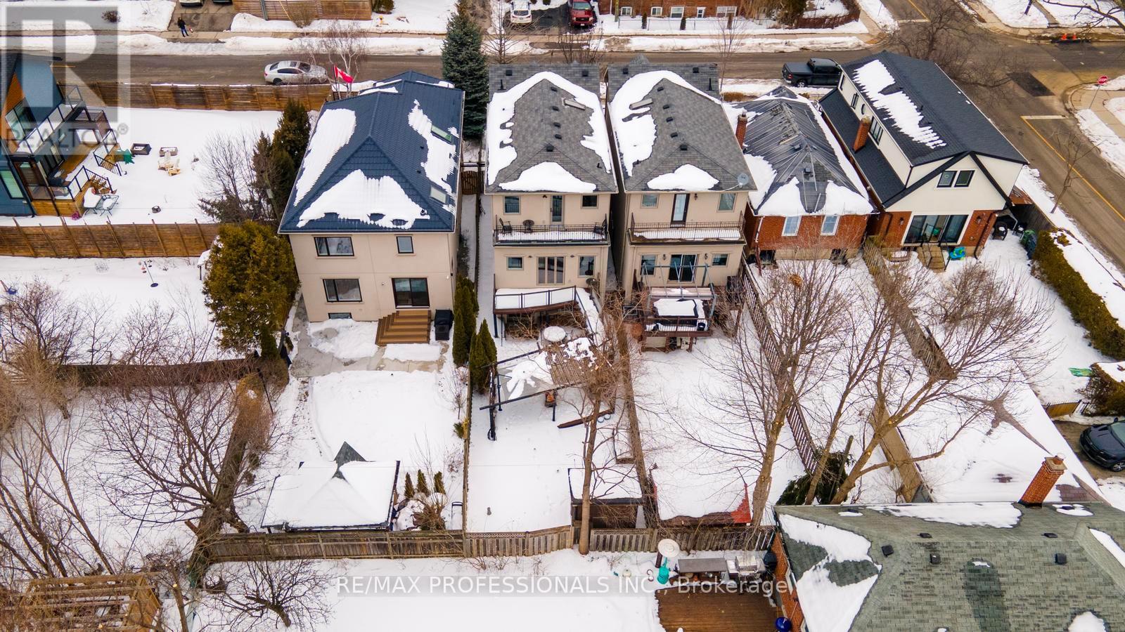 61b James Street, Toronto, Ontario  M8W 1L4 - Photo 33 - W12793846