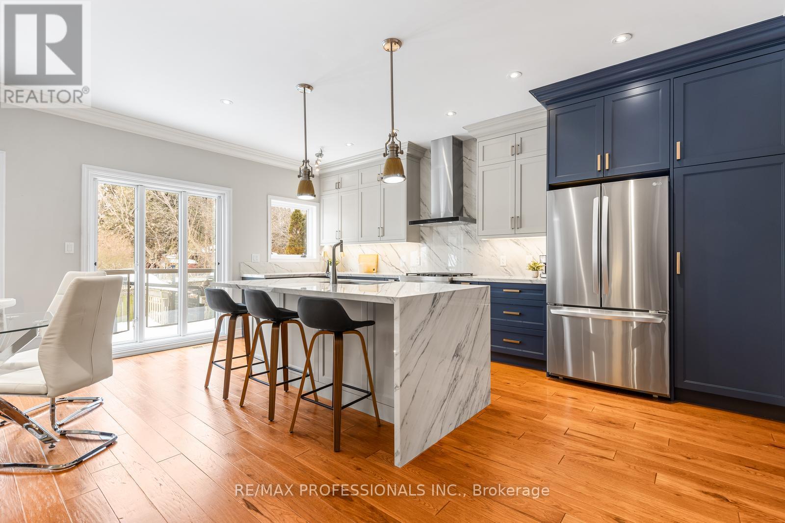 61b James Street, Toronto, Ontario  M8W 1L4 - Photo 6 - W12793846