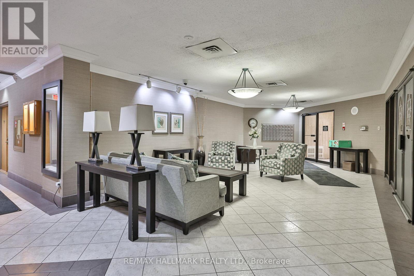 402 - 58 Church Street E, Brampton, Ontario  L6V 4A8 - Photo 33 - W12793856