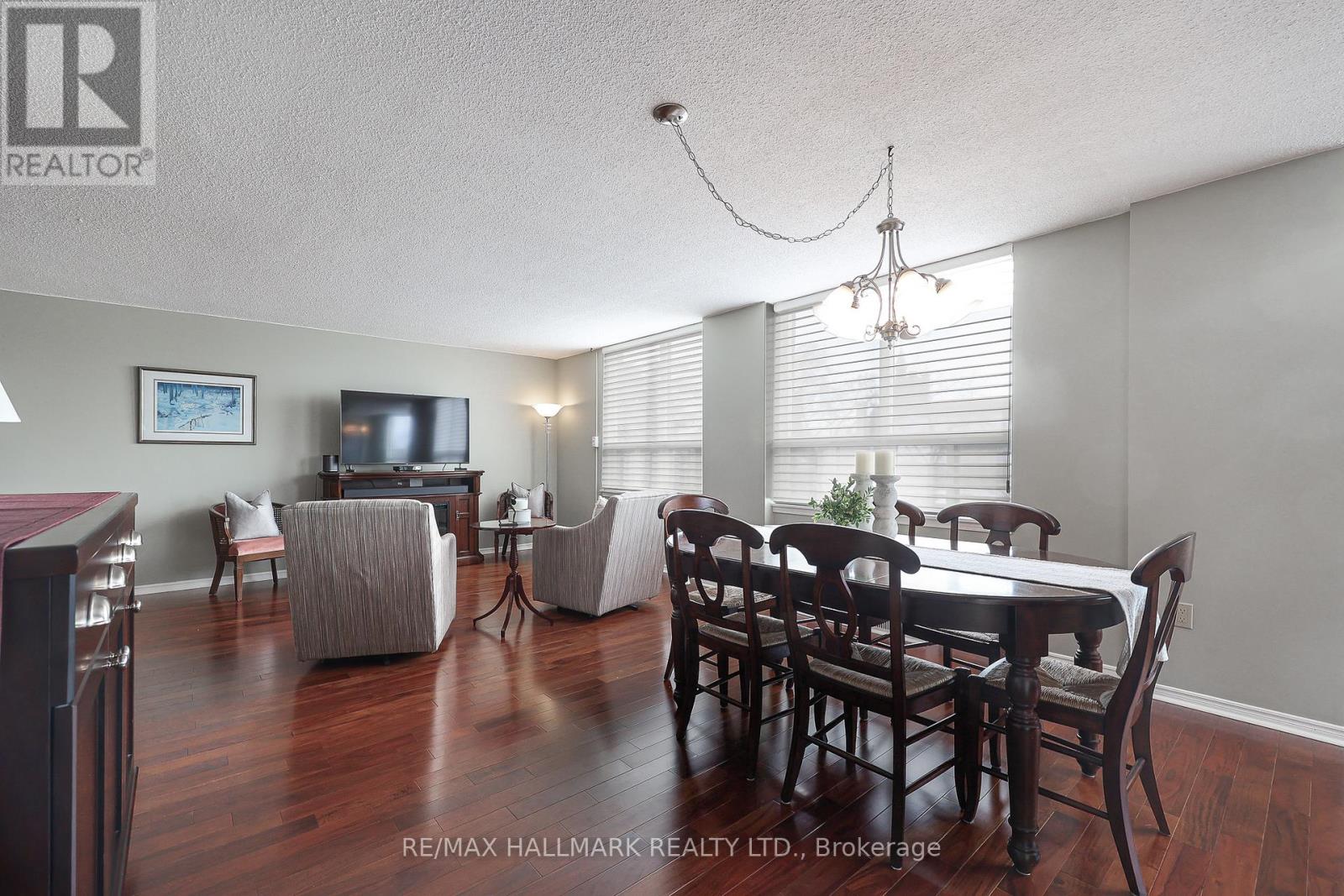 402 - 58 Church Street E, Brampton, Ontario  L6V 4A8 - Photo 7 - W12793856