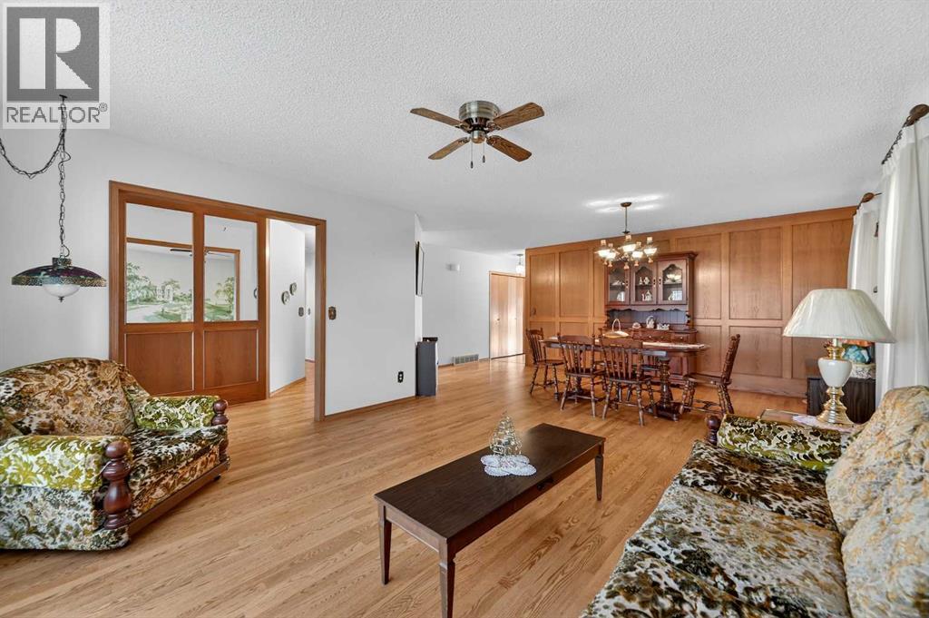 455 24 Avenue Ne, Calgary, Alberta  T2E 1X2 - Photo 8 - A2279979