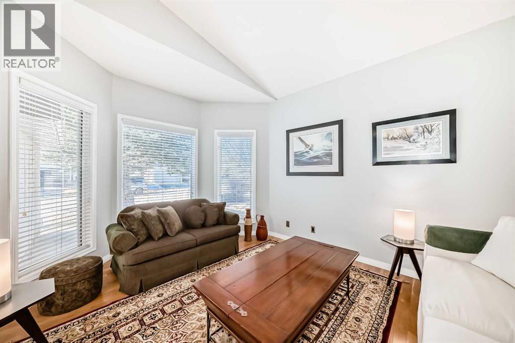 55 Shawbrooke Crescent Sw, Calgary, Alberta  T2Y 3B2 - Photo 26 - A2285002