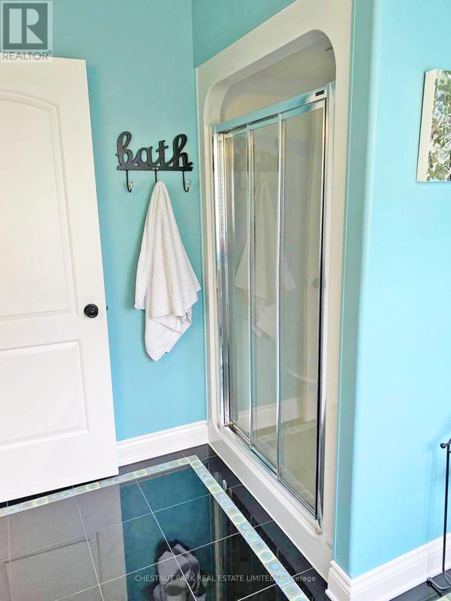 111 Wilson Lake Crescent, Parry Sound Remote Area, Ontario  P0H 1Y0 - Photo 14 - X12793792