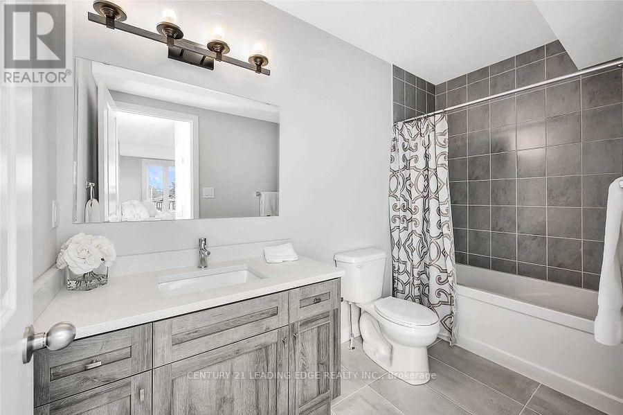 8b - 160 Rochefort Street, Kitchener, Ontario  N2R 1V5 - Photo 15 - X12793834