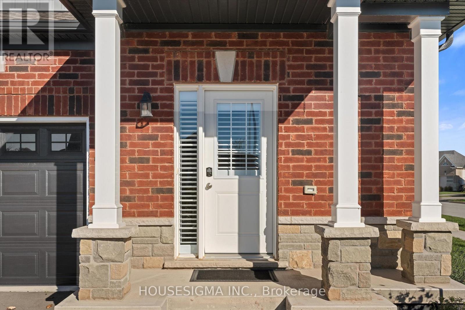 432 Viking Street, Fort Erie, Ontario  L2A 0E3 - Photo 2 - X12793848