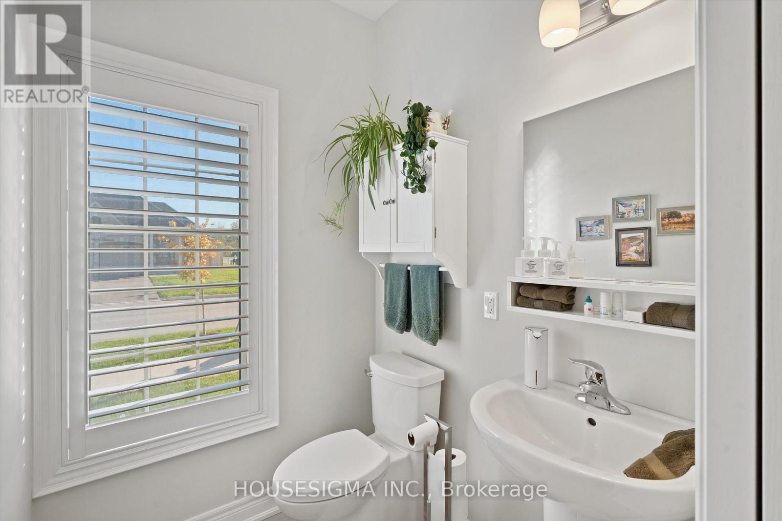 432 Viking Street, Fort Erie, Ontario  L2A 0E3 - Photo 6 - X12793848