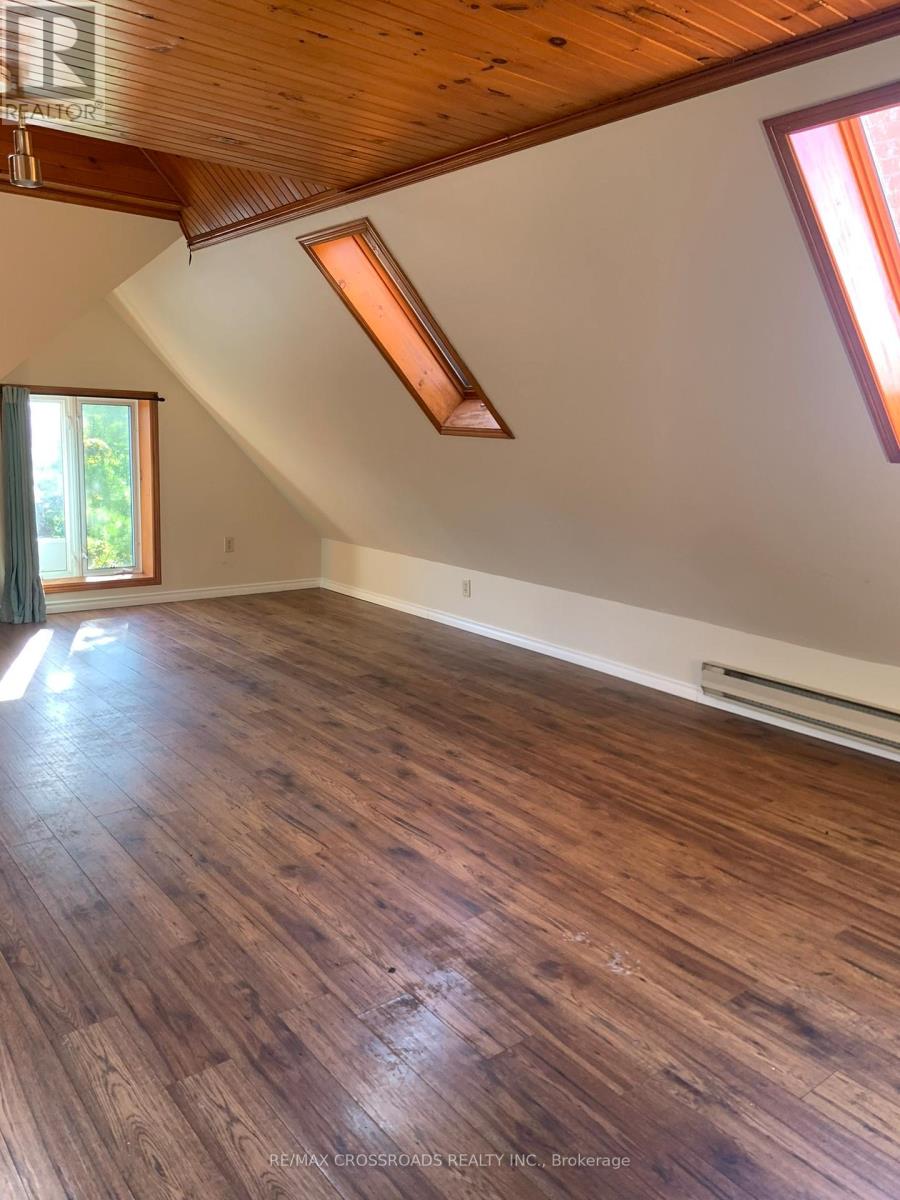 317 Boswell Avenue, Peterborough, Ontario  K9J 5G2 - Photo 12 - X12793868