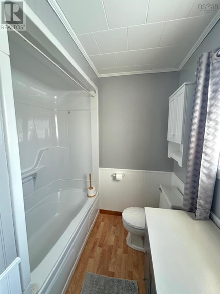 6 School Street, Clark's Harbour, Nova Scotia  B0W 1P0 - Photo 6 - 202602863