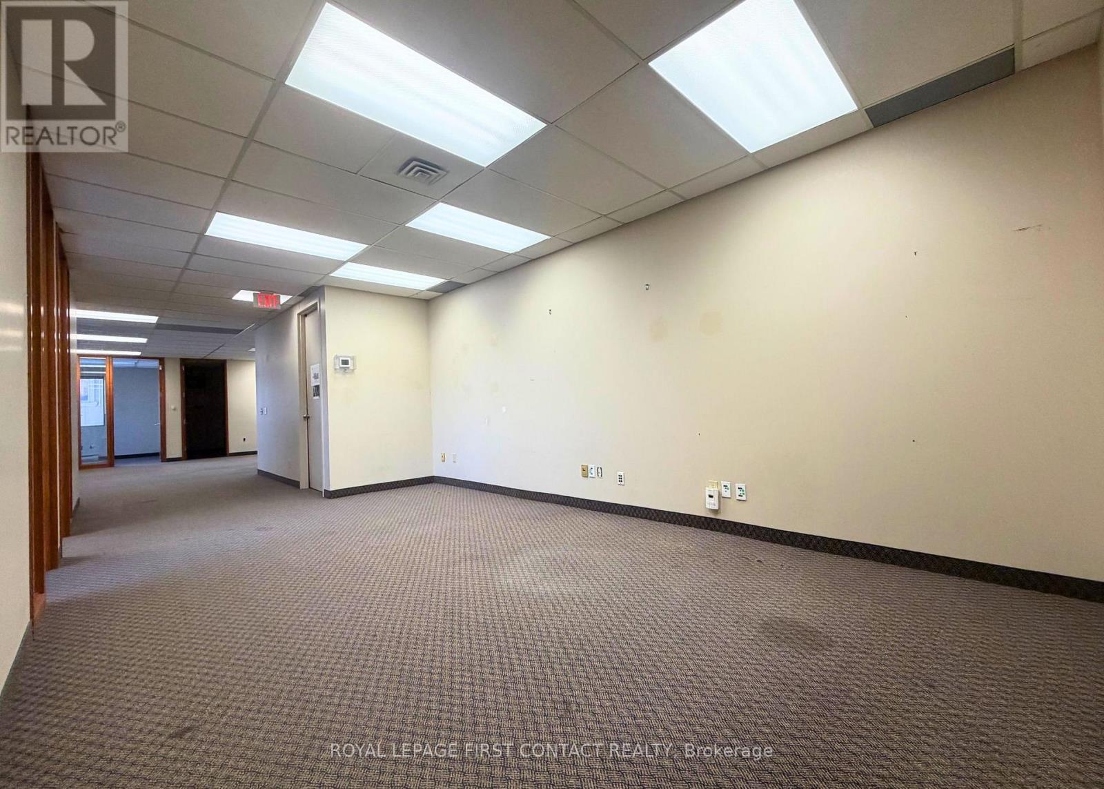 201/202 - 135 Bayfield Street, Barrie, Ontario  L4M 3B3 - Photo 19 - S12733498