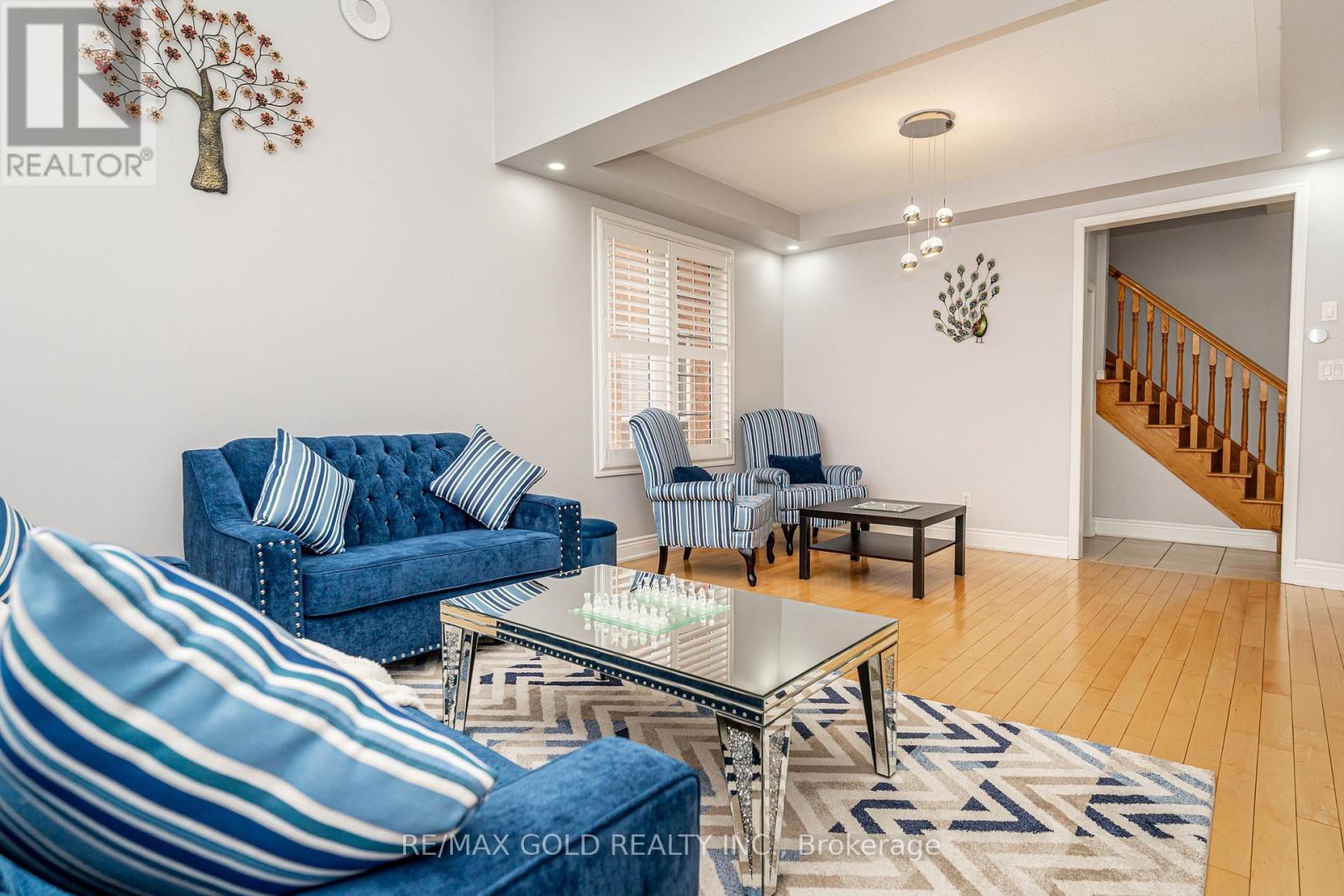 7 Bettey Road, Brampton (Vales Of Castlemore), Ontario  L6P 1S9 - Photo 10 - W12783344