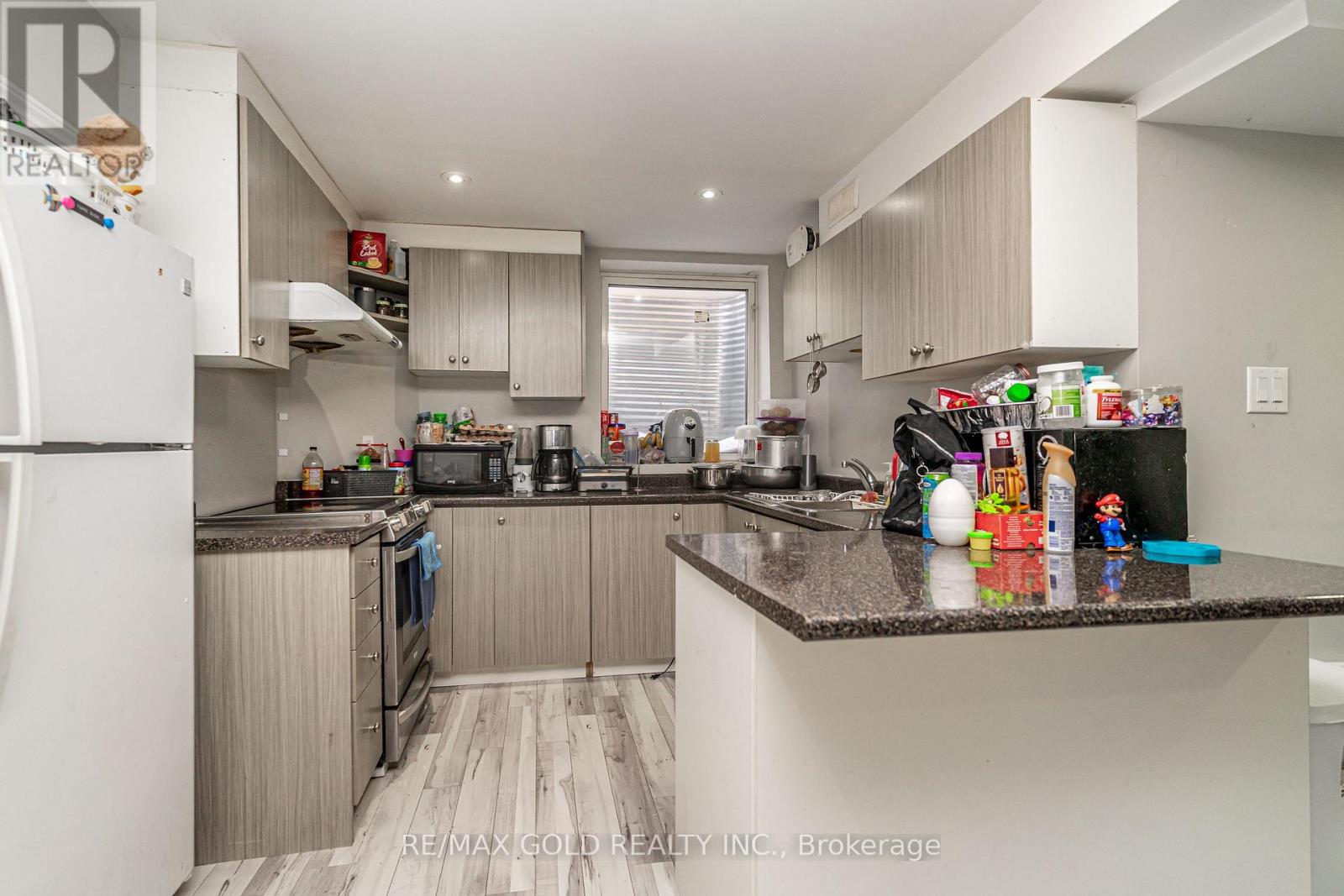 7 Bettey Road, Brampton (Vales Of Castlemore), Ontario  L6P 1S9 - Photo 41 - W12783344