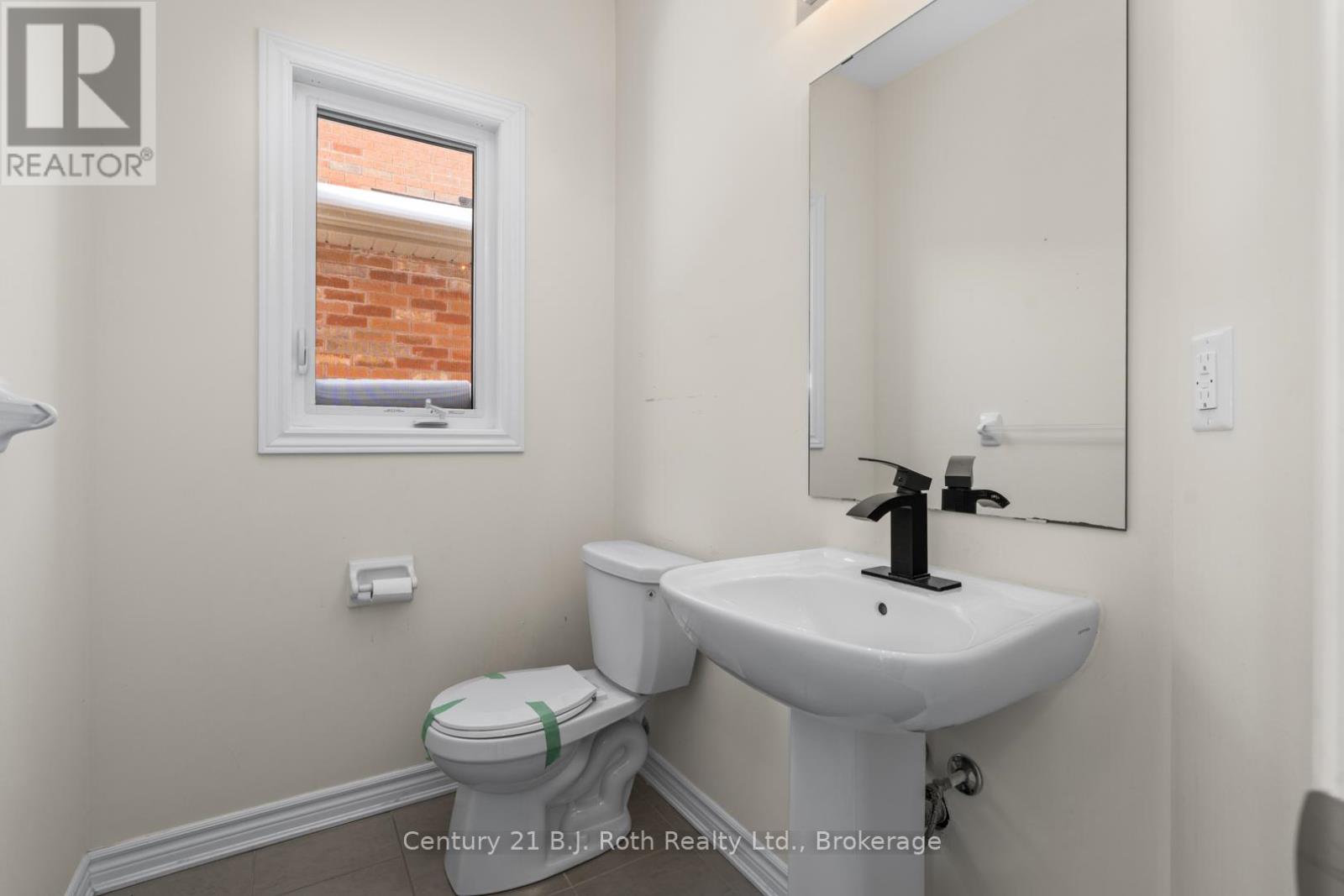 99 Terry Clayton Avenue, Brock, Ontario  L0K 1A0 - Photo 16 - N12793902