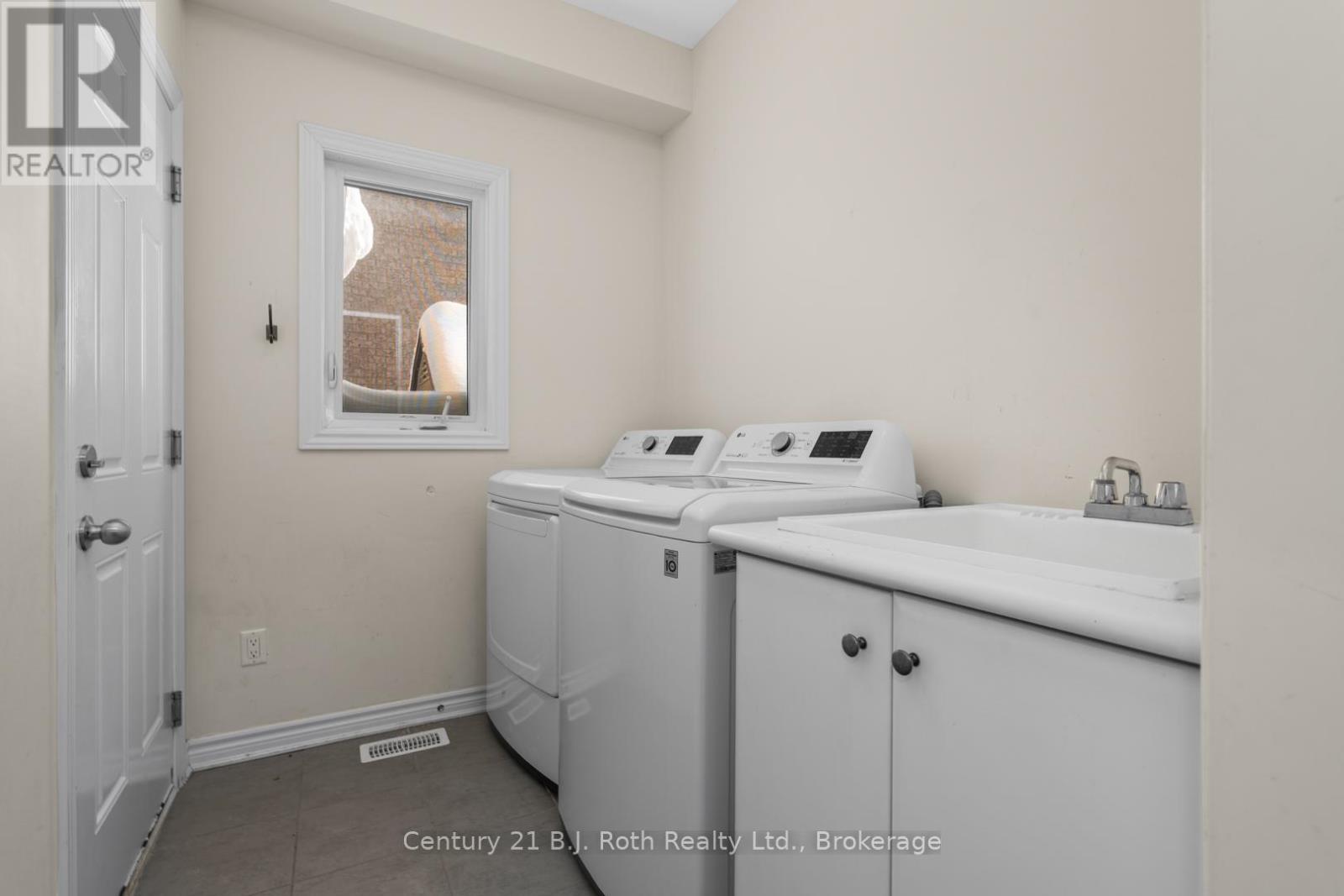 99 Terry Clayton Avenue, Brock, Ontario  L0K 1A0 - Photo 17 - N12793902