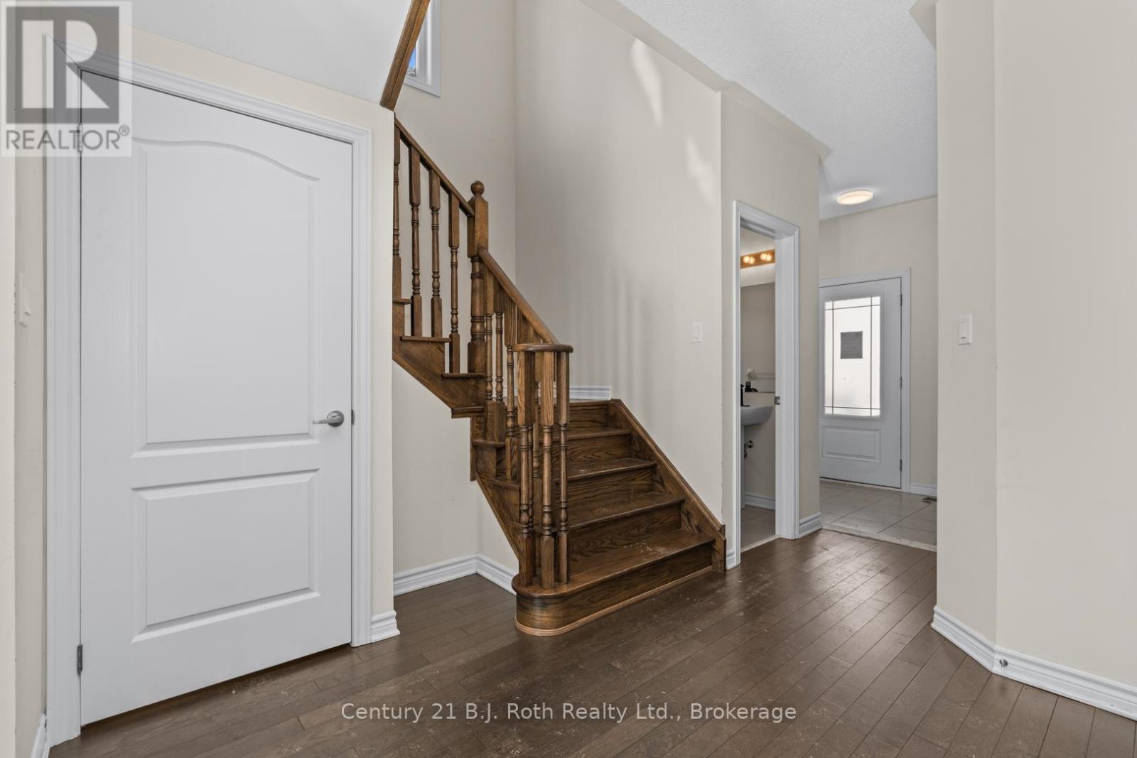 99 Terry Clayton Avenue, Brock, Ontario  L0K 1A0 - Photo 5 - N12793902