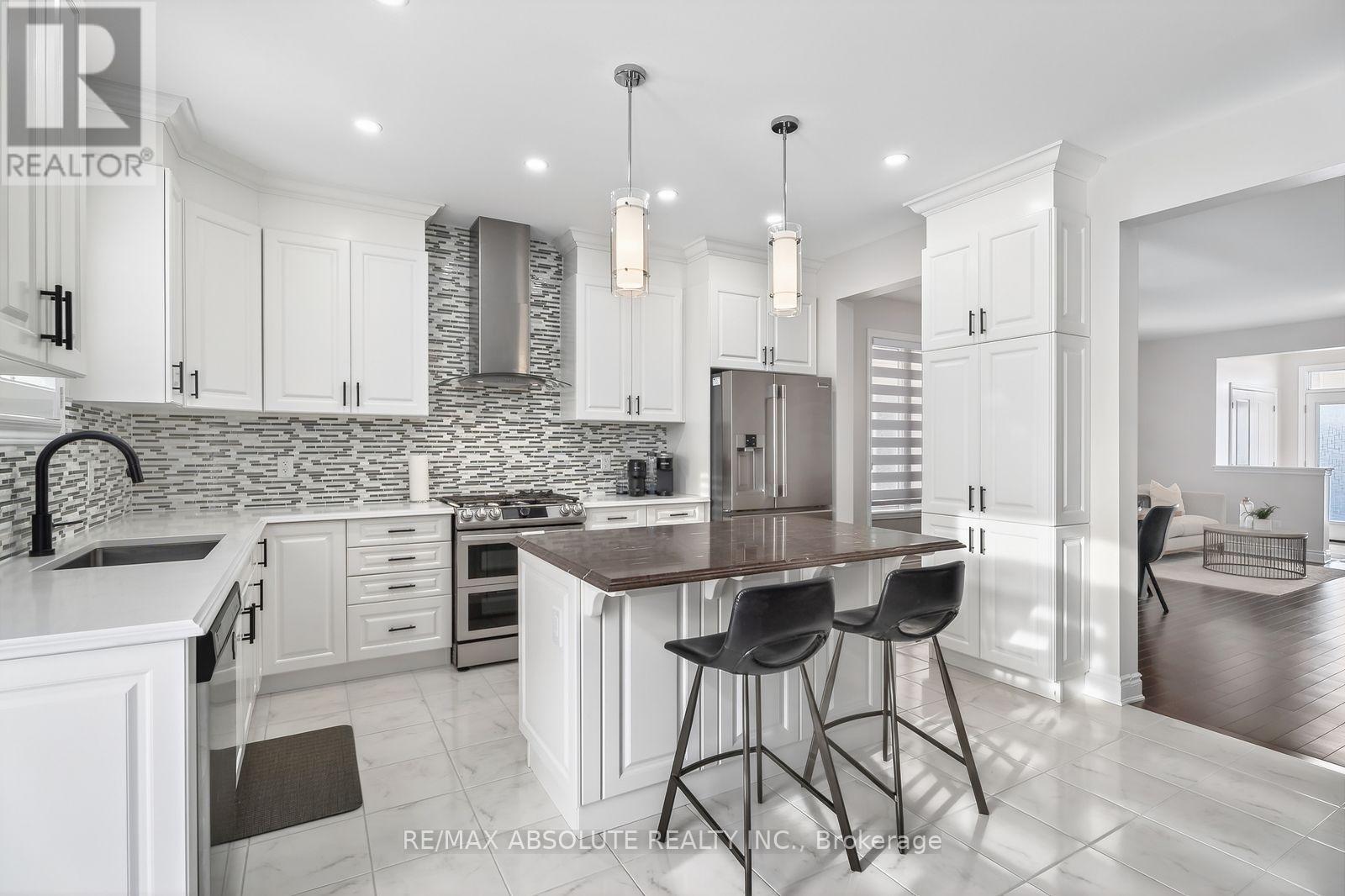 1008 Manege Street, Ottawa, Ontario  K2S 0Y7 - Photo 14 - X12740170