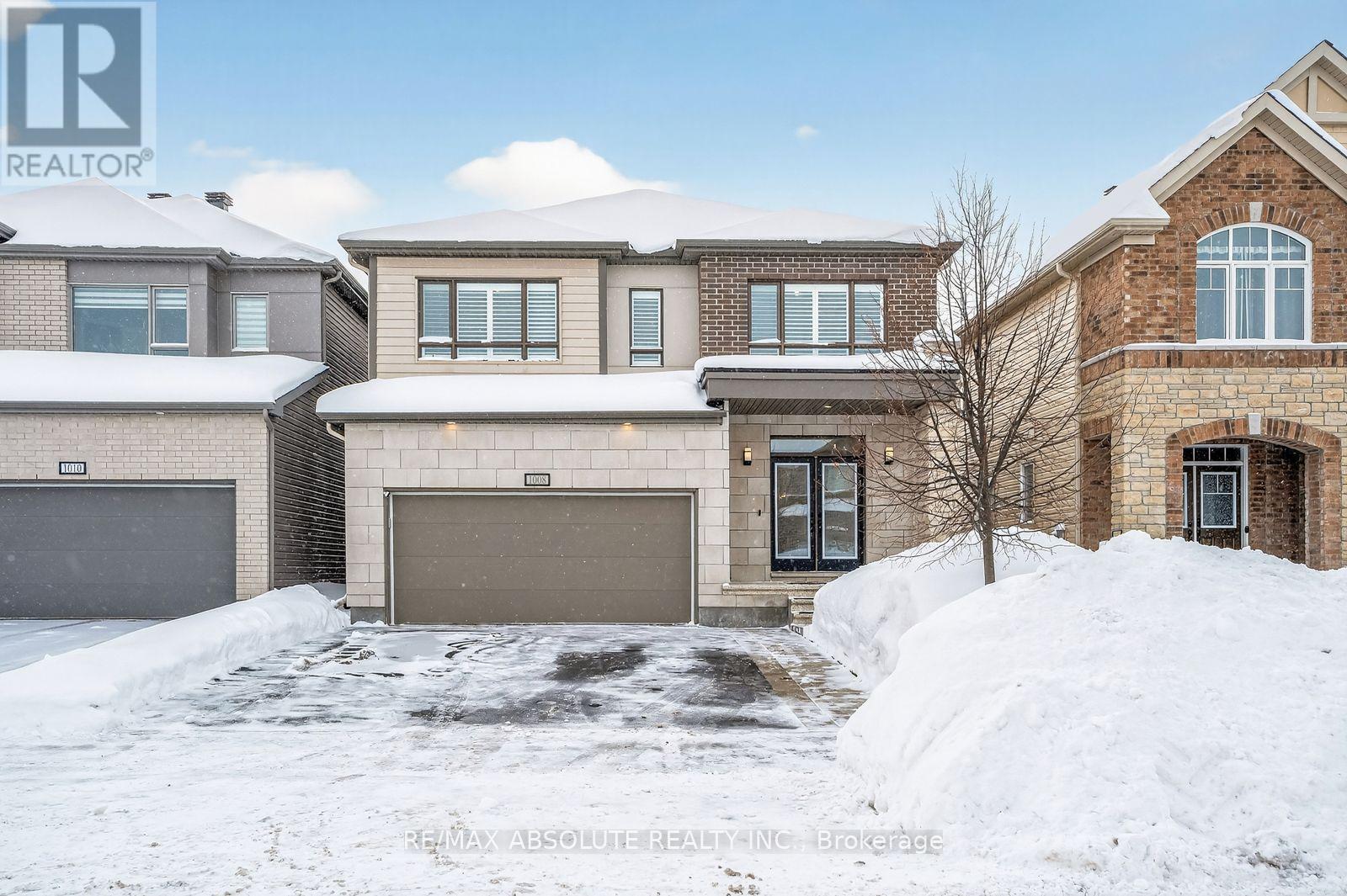 1008 MANEGE STREET, Ottawa, Ontario