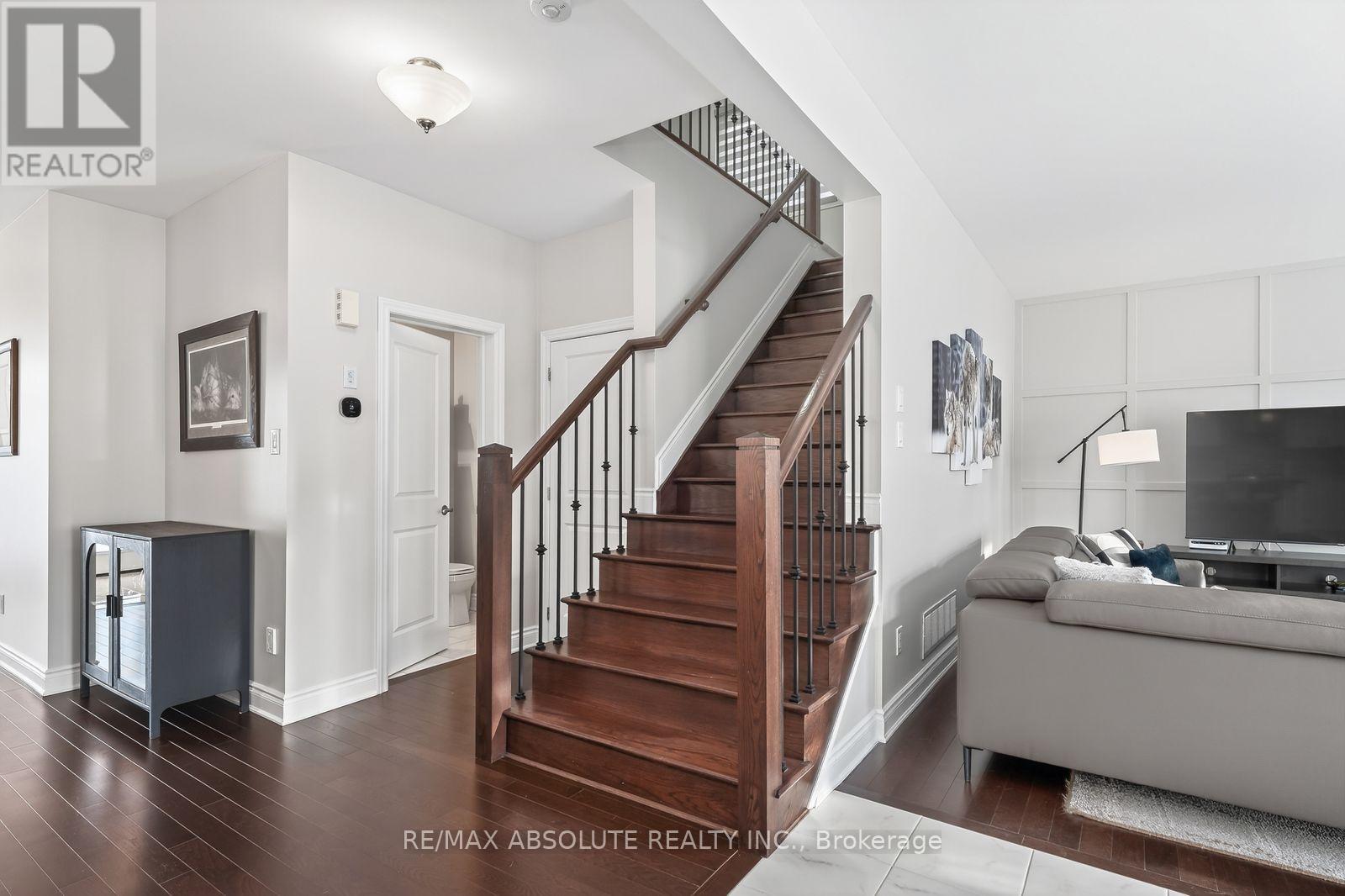 1008 Manege Street, Ottawa, Ontario  K2S 0Y7 - Photo 23 - X12740170