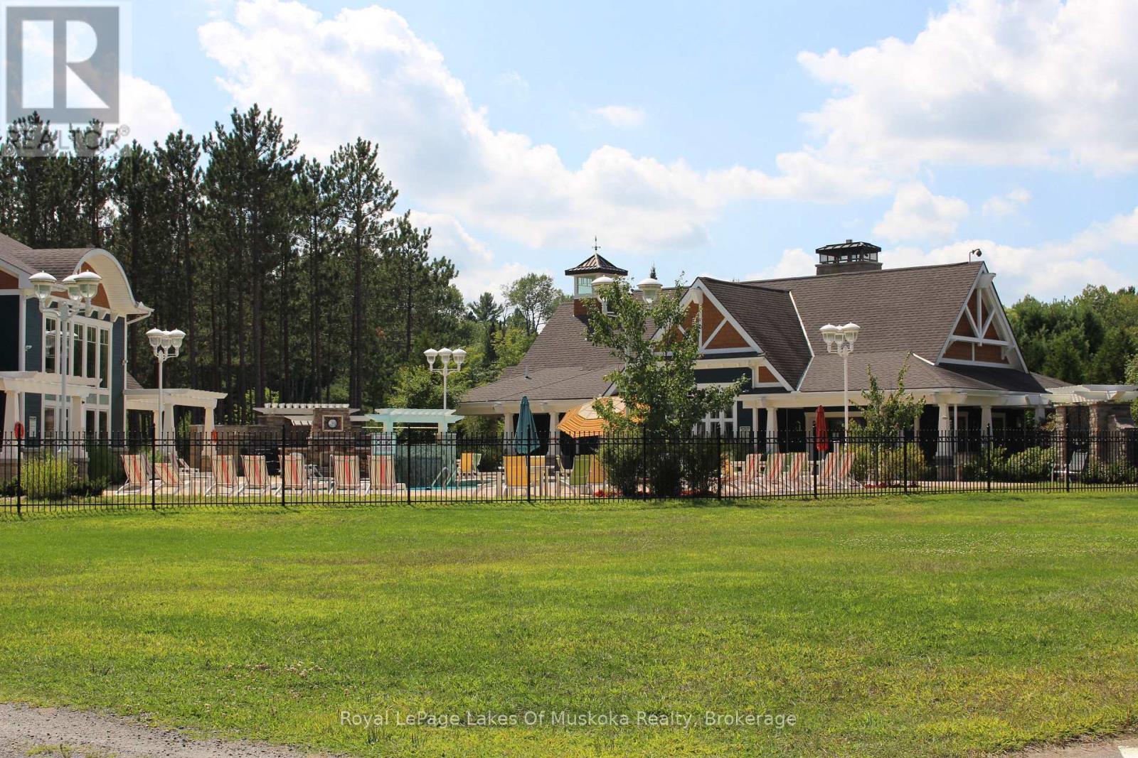 V 7 W 6 - 1020 Birch Glen Road, Lake Of Bays, Ontario  P0B 1A0 - Photo 3 - X12793912