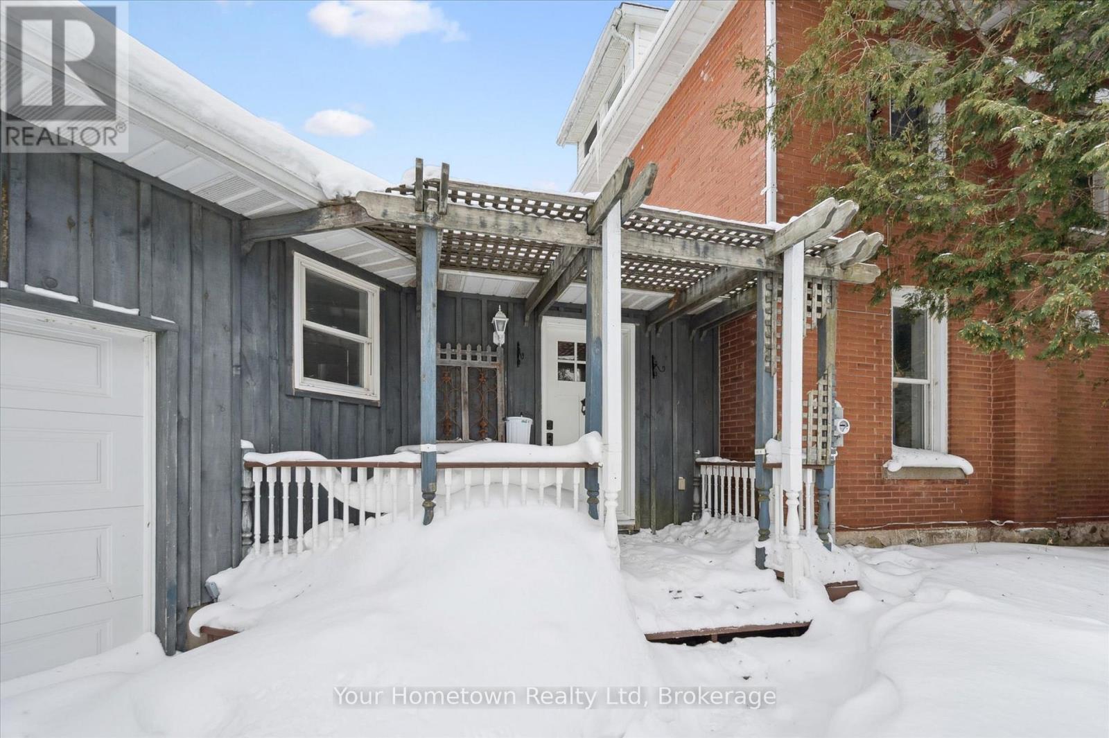 6933 Wellington 7 Road, Centre Wellington, Ontario  N0B 1A0 - Photo 3 - X12793994