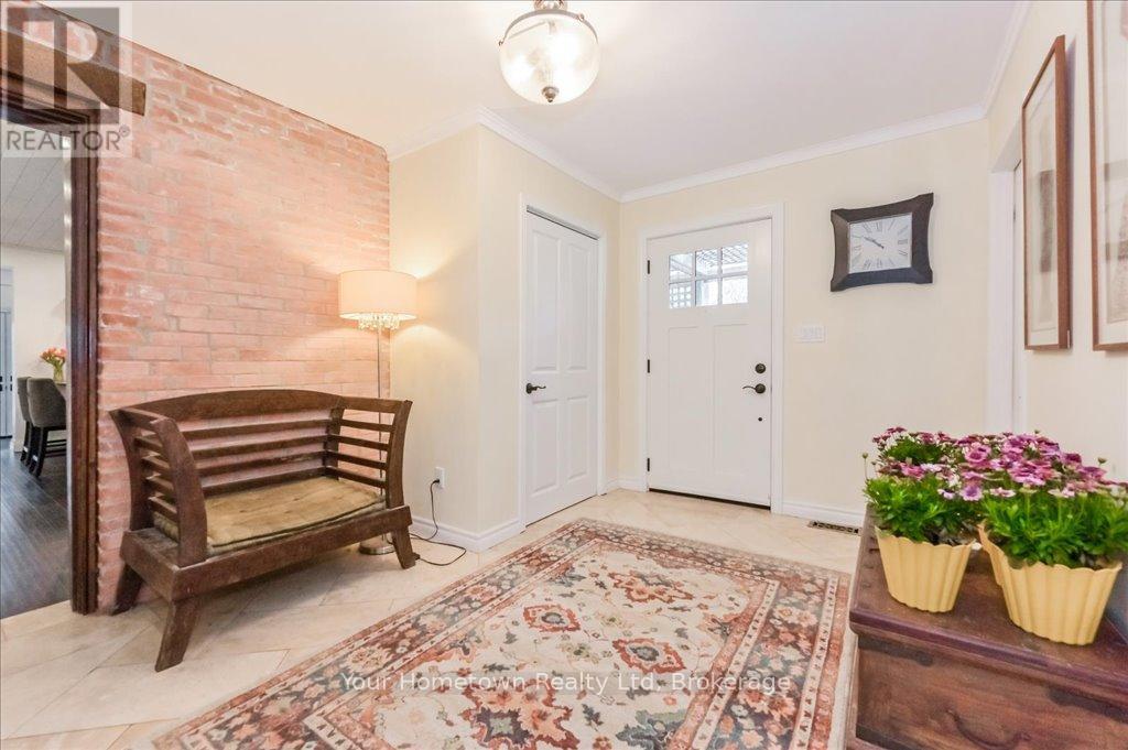 6933 Wellington 7 Road, Centre Wellington, Ontario  N0B 1A0 - Photo 4 - X12793994