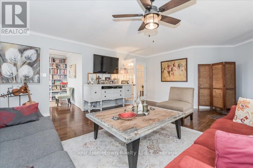 6933 Wellington 7 Road, Centre Wellington, Ontario  N0B 1A0 - Photo 8 - X12793994