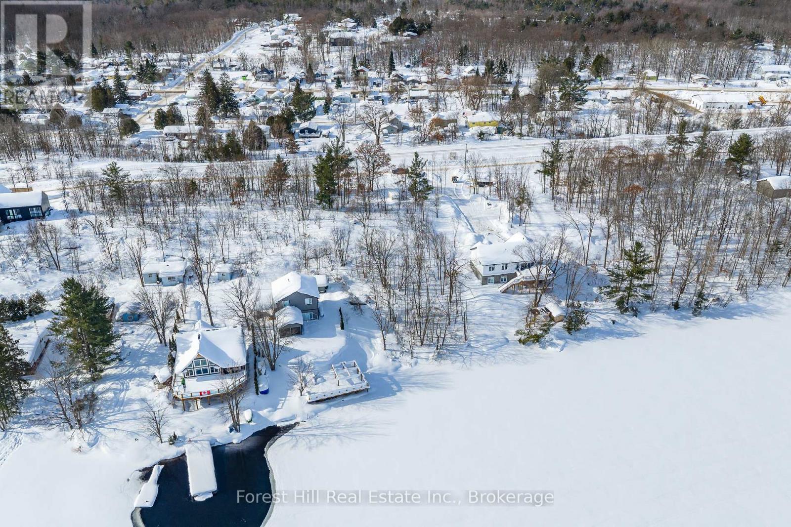 18 Hawkins Point Road, Georgian Bay, Ontario  P0C 1A0 - Photo 3 - X12794140