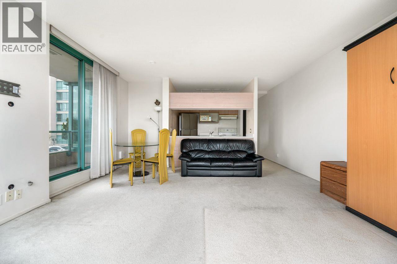 402 8851 Lansdowne Road, Richmond, British Columbia V6X 3X7 - Photo 8 - R3089583