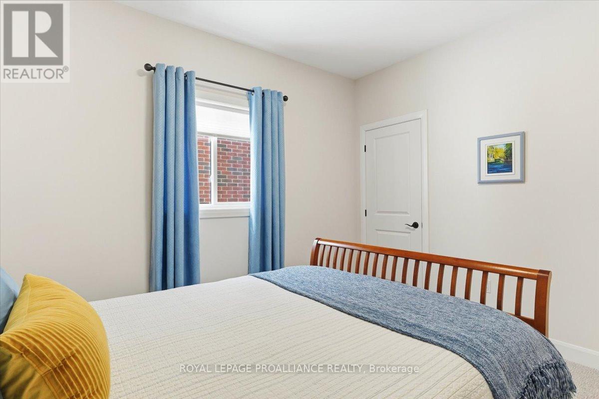 34 Rosewood Drive, Quinte West (Frankford Ward), Ontario  K0K 2C0 - Photo 20 - X12794056