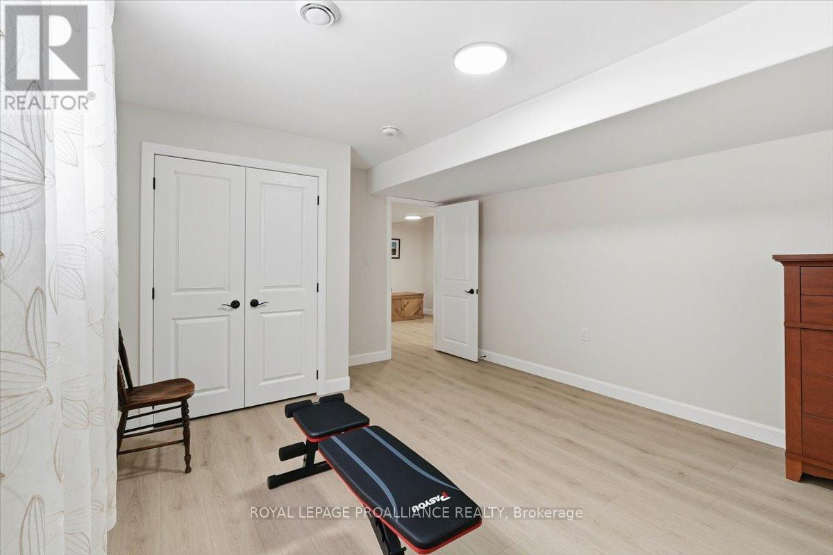 34 Rosewood Drive, Quinte West (Frankford Ward), Ontario  K0K 2C0 - Photo 32 - X12794056