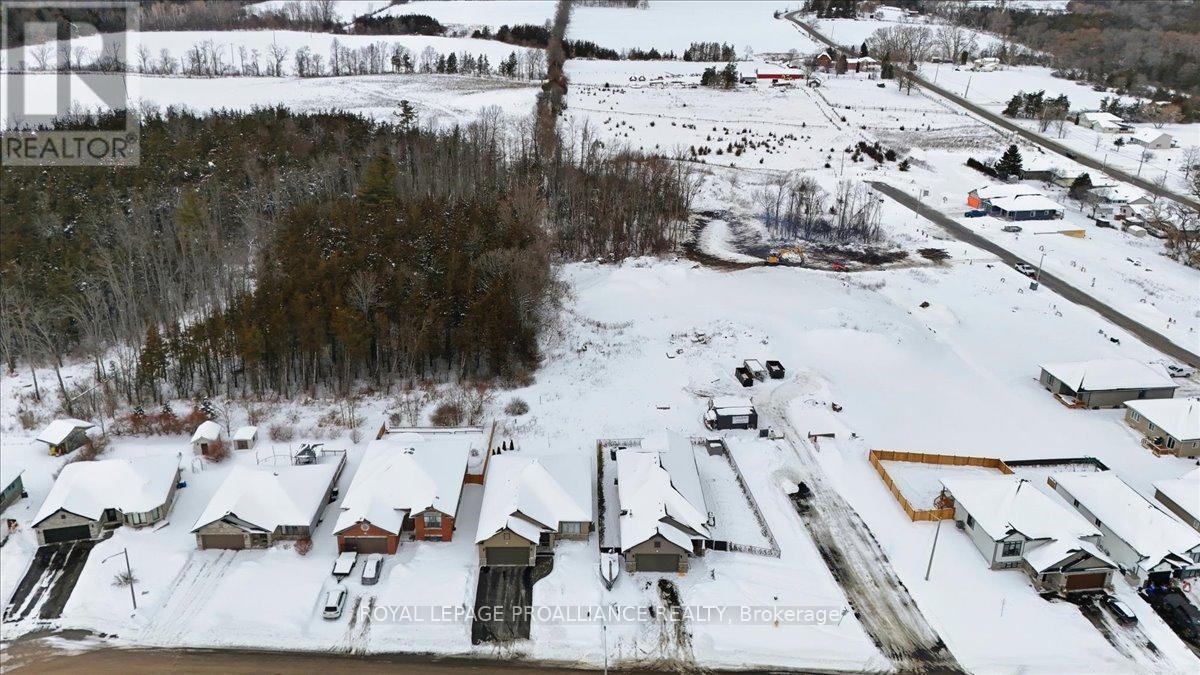 34 Rosewood Drive, Quinte West (Frankford Ward), Ontario  K0K 2C0 - Photo 42 - X12794056