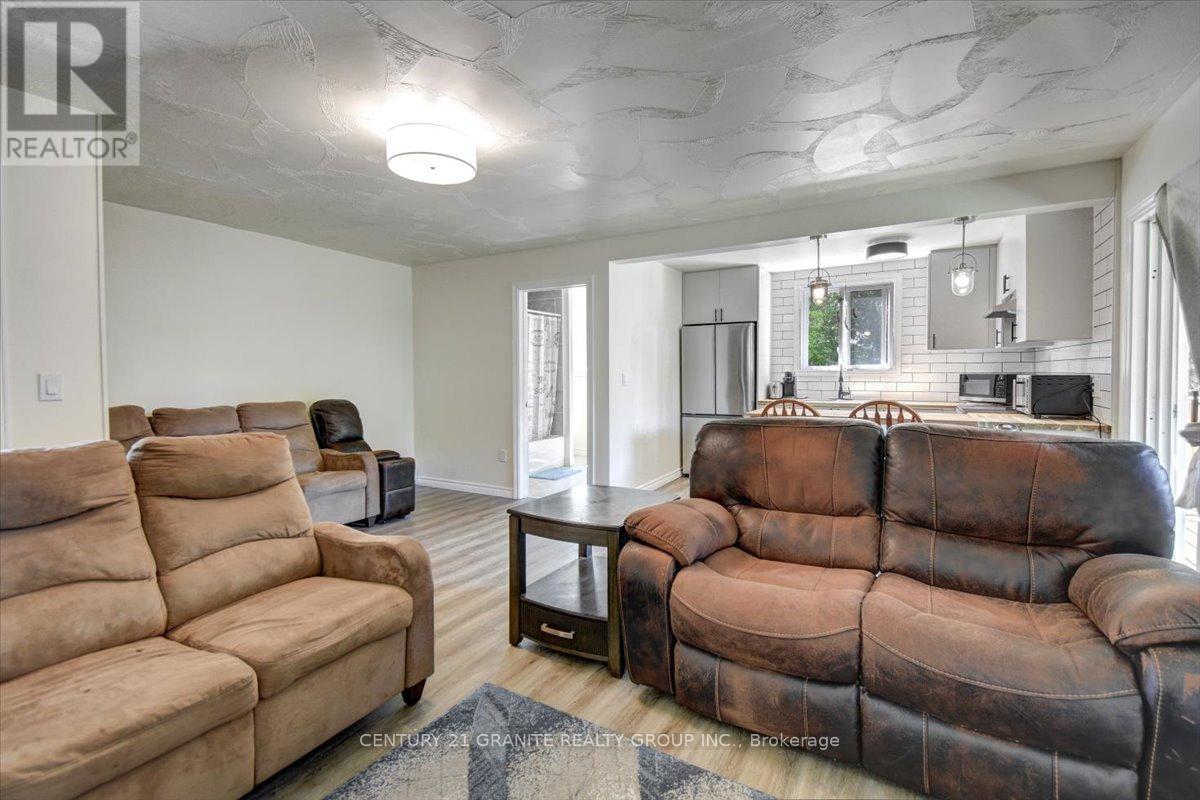 4 - 2289 Loop Road, Highlands East (Monmouth), Ontario  K0L 3C0 - Photo 9 - X12794168