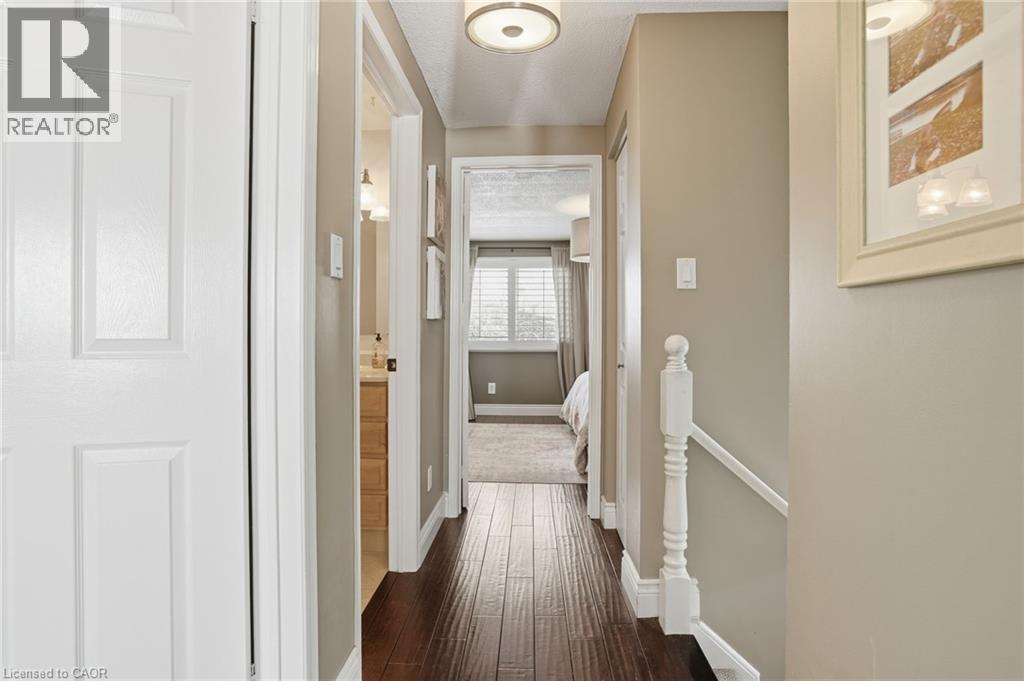 2018 Chrisdon Road, Burlington, Ontario  L7M 3W8 - Photo 14 - 40802687