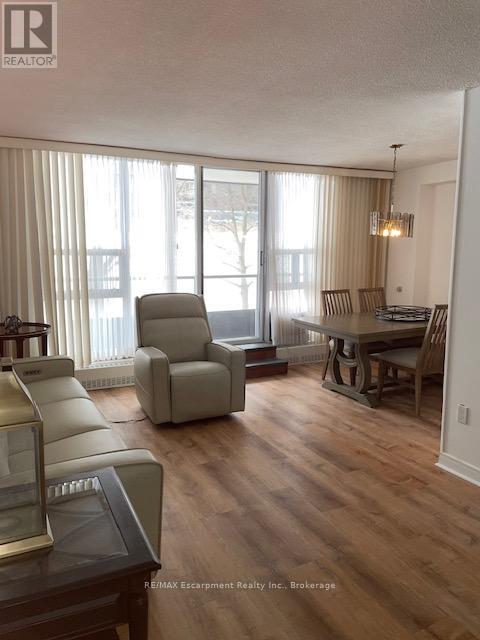 103 - 1964 Main Street W, Hamilton, Ontario  L8S 1J5 - Photo 3 - X12794144