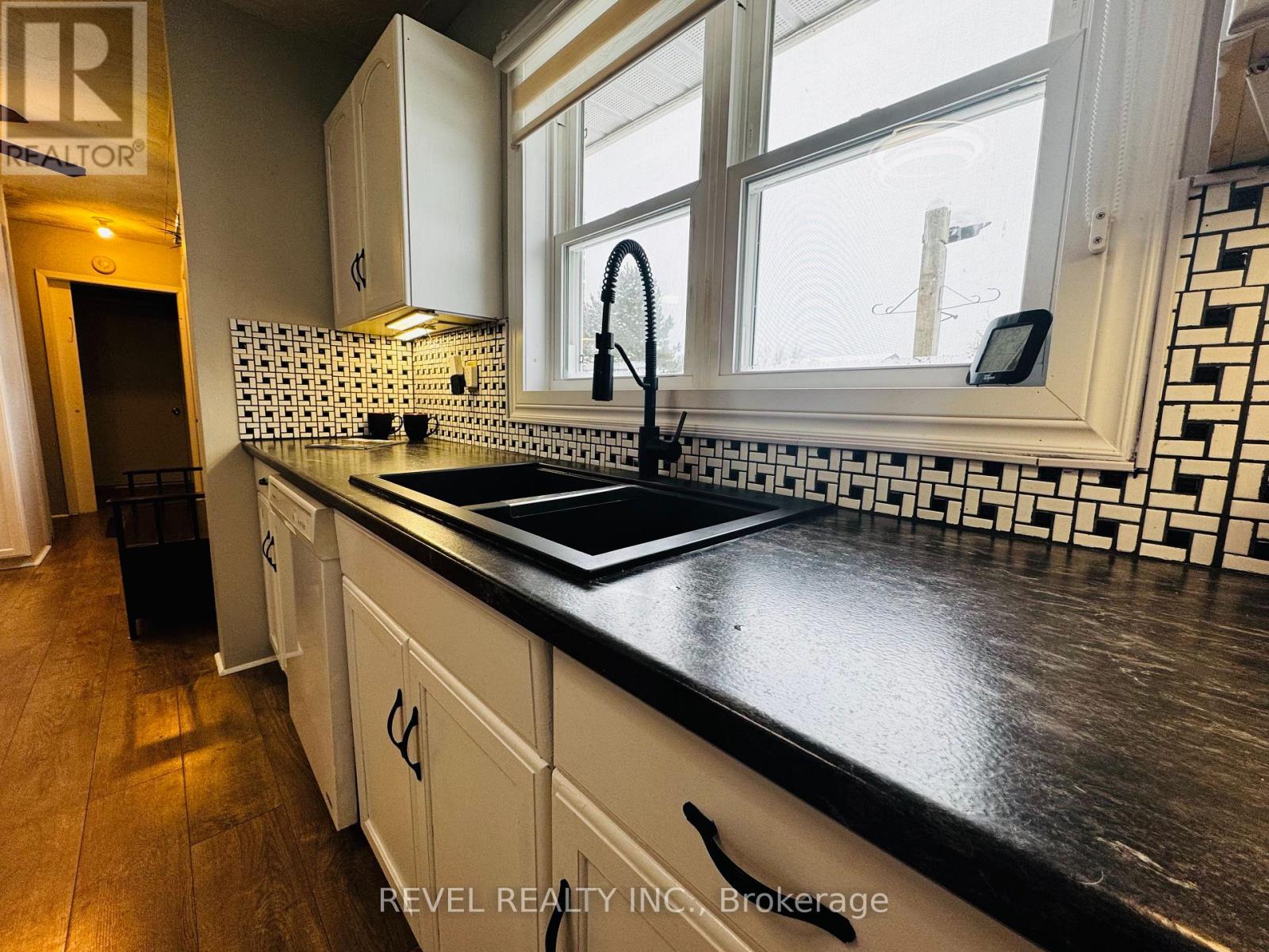 27 Arthur Street, Sudbury Remote Area, Ontario  P0M 1W0 - Photo 12 - X12793968