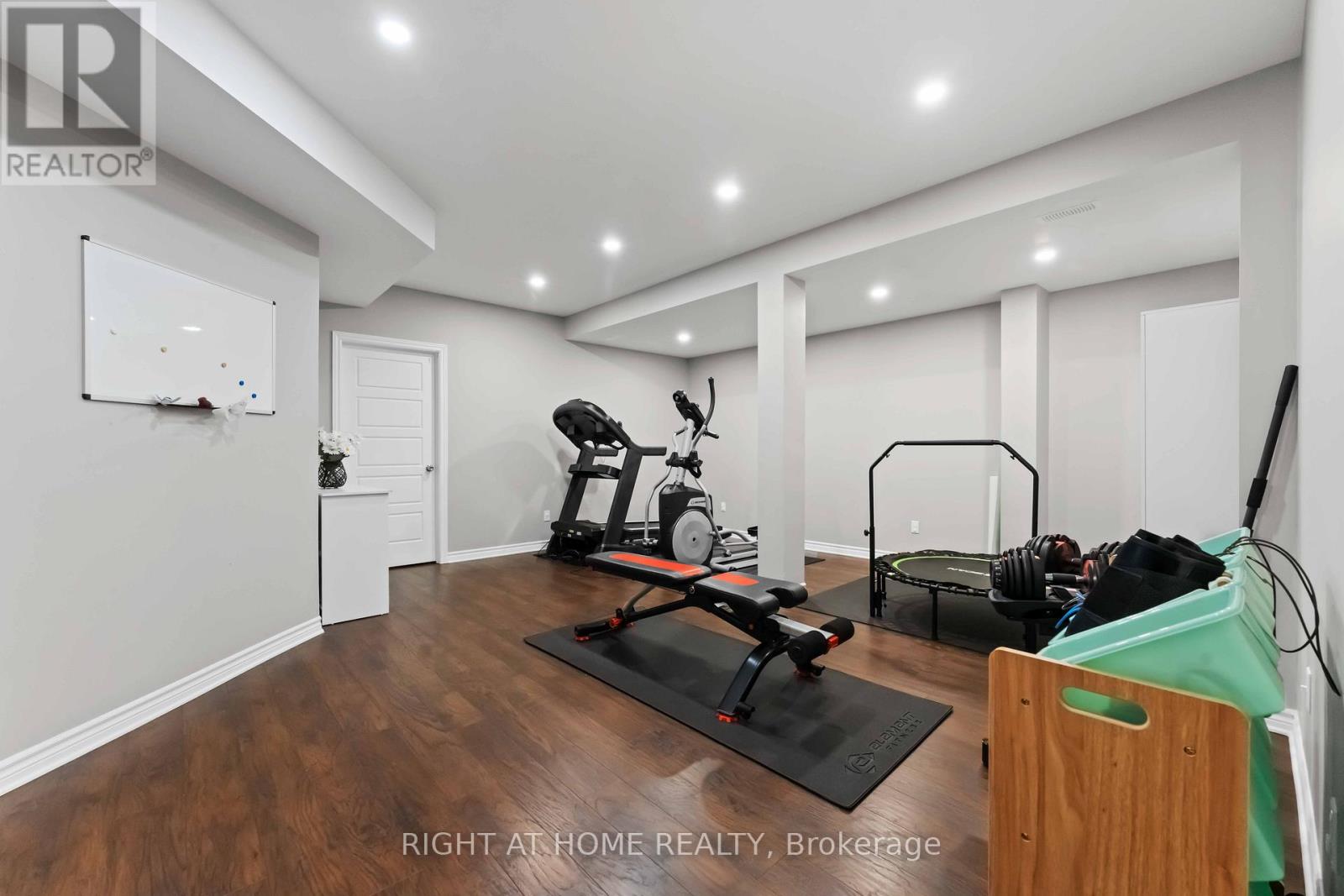 248 Maygrass Way, Ottawa, Ontario  K2S 2K9 - Photo 34 - X12793896