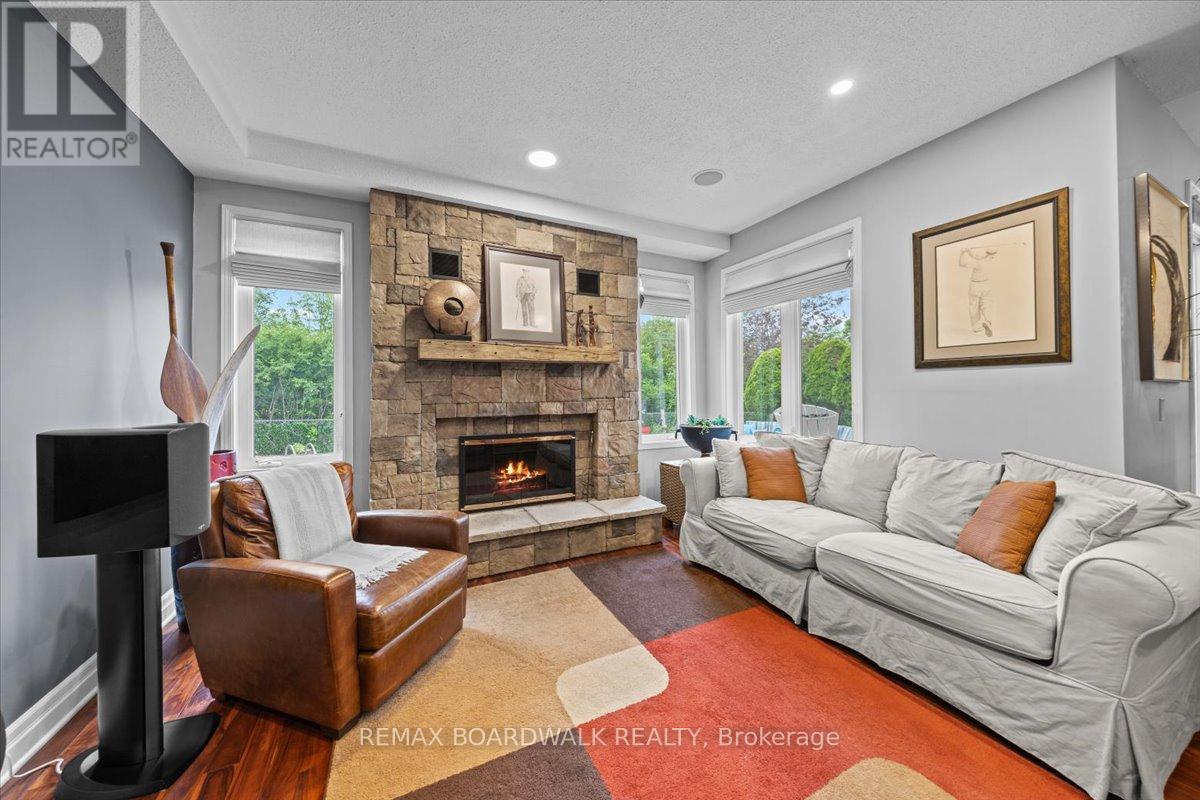 800 Fairwinds Terrace, Ottawa, Ontario  K1C 2X6 - Photo 15 - X12793934