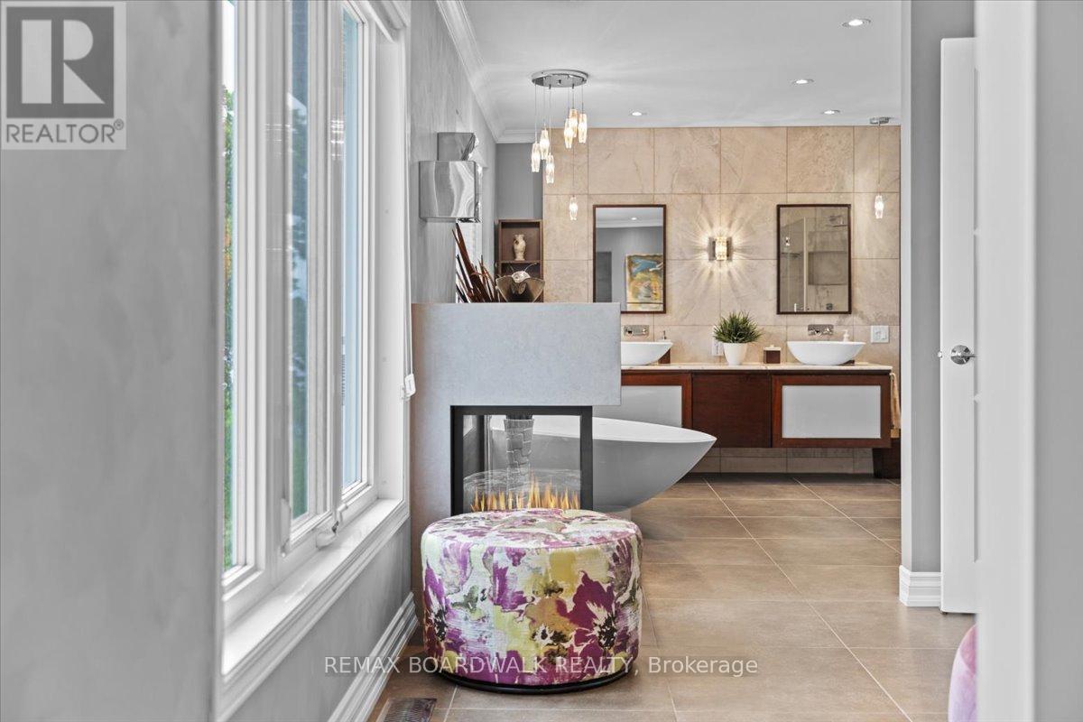 800 Fairwinds Terrace, Ottawa, Ontario  K1C 2X6 - Photo 22 - X12793934