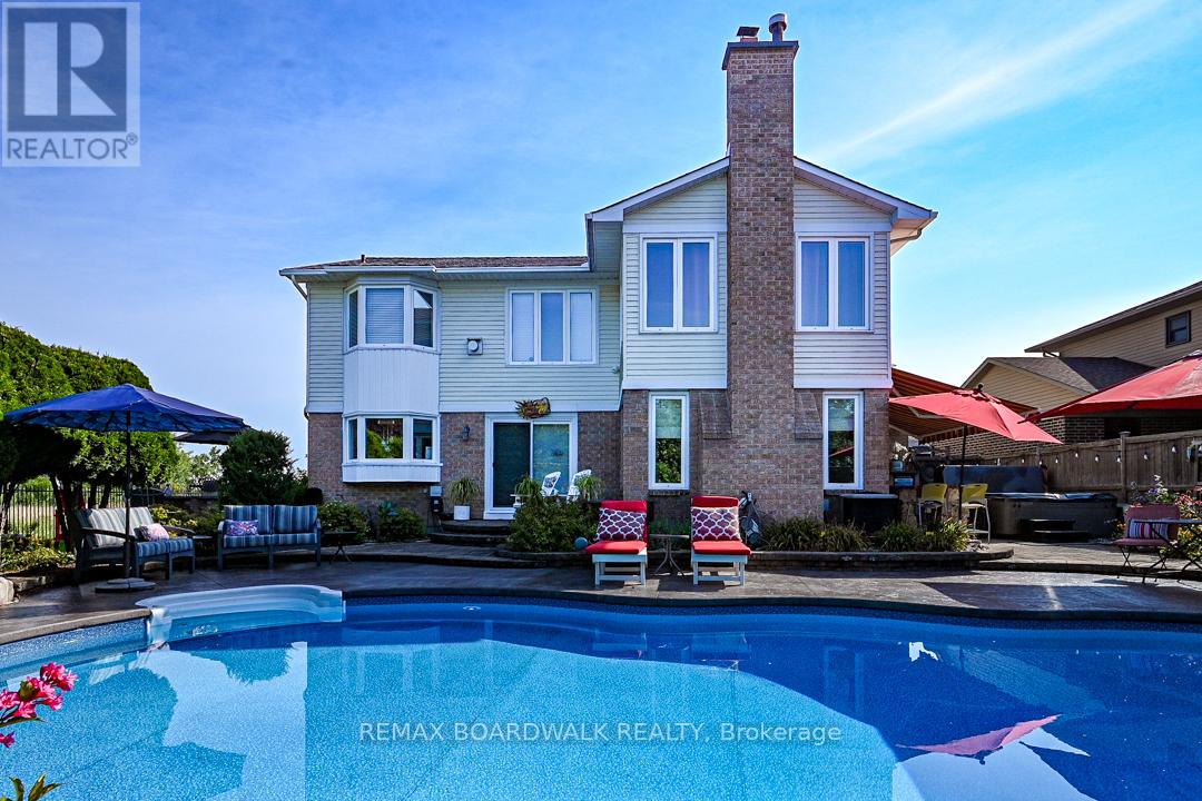 800 Fairwinds Terrace, Ottawa, Ontario  K1C 2X6 - Photo 36 - X12793934