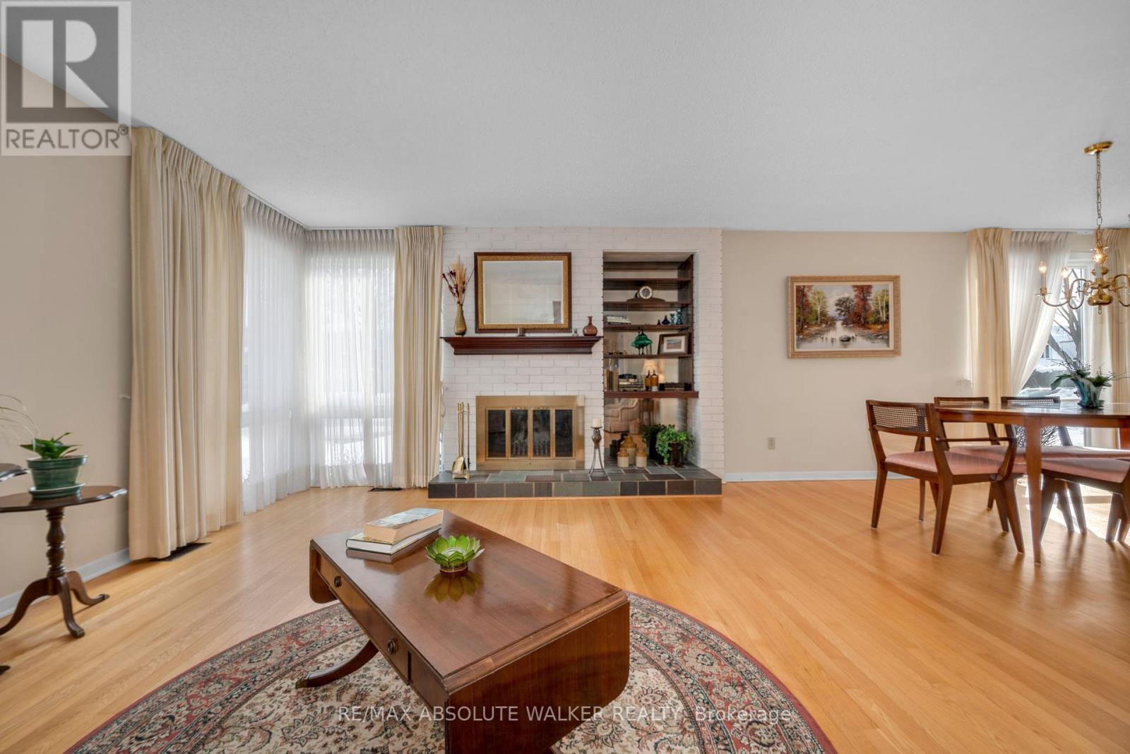 1851 Burfield Avenue, Ottawa, Ontario  K1J 6S9 - Photo 9 - X12793936