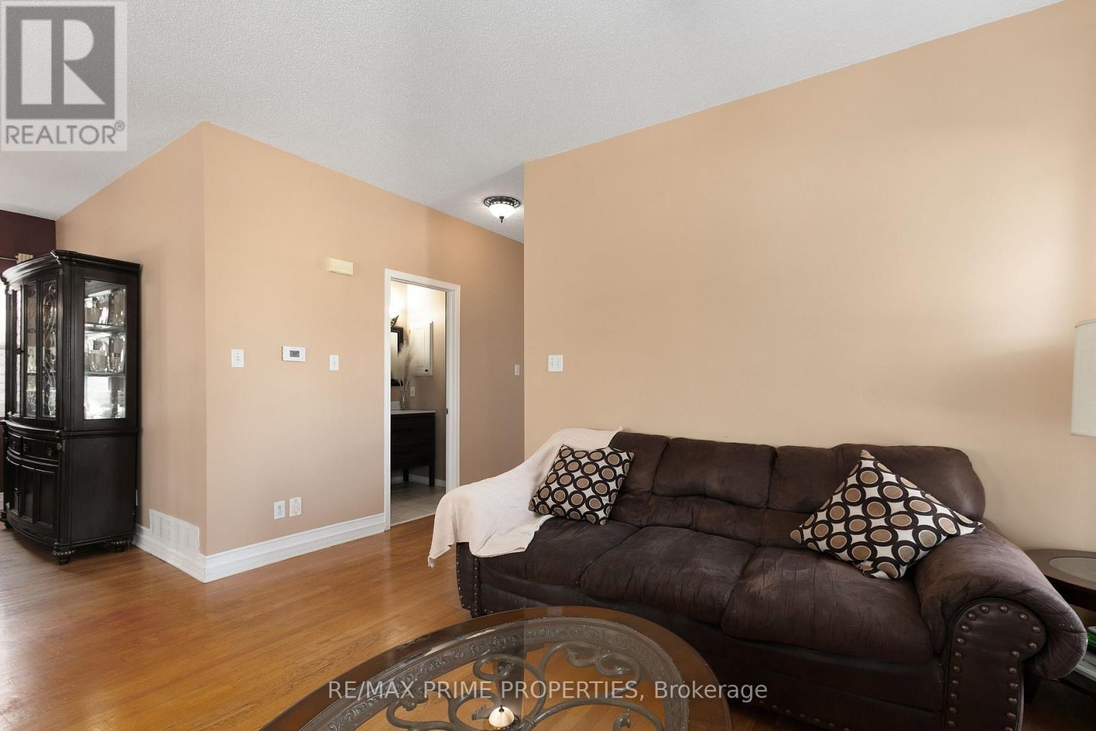 1567 Rumford Drive, Ottawa, Ontario  K4A 4C1 - Photo 9 - X12793962